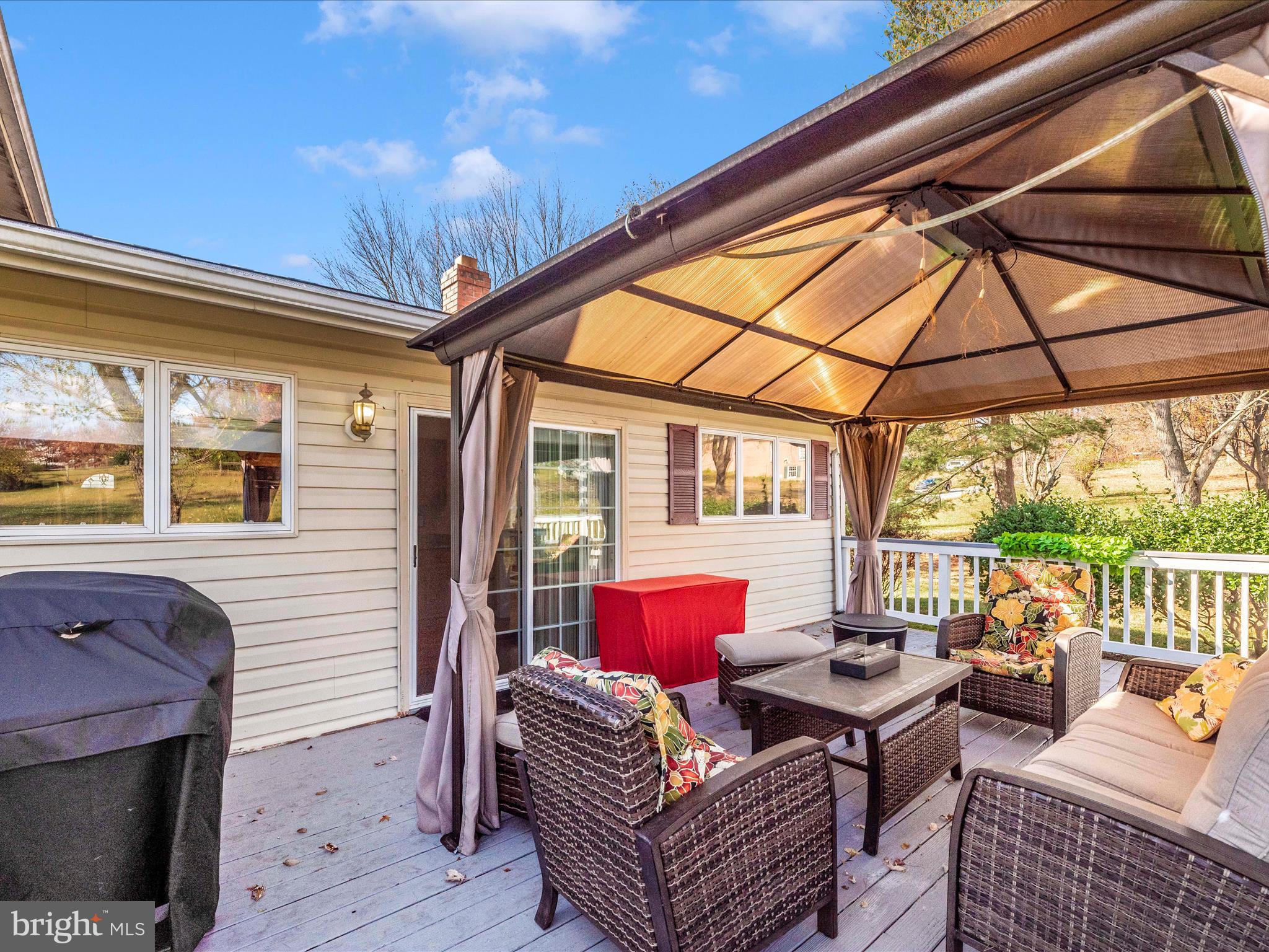 PLEASANT ESTATES - Residential