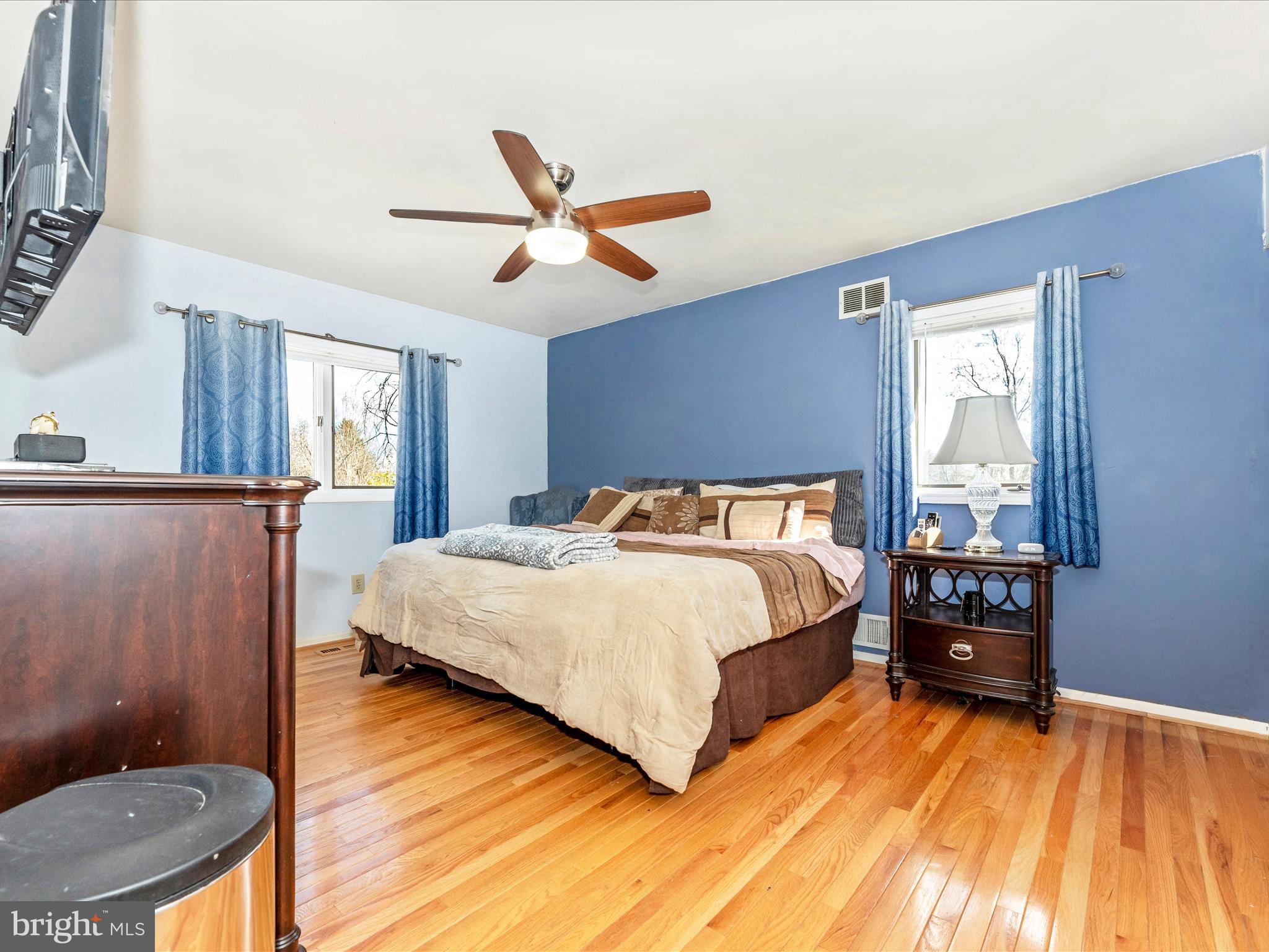 PLEASANT ESTATES - Residential