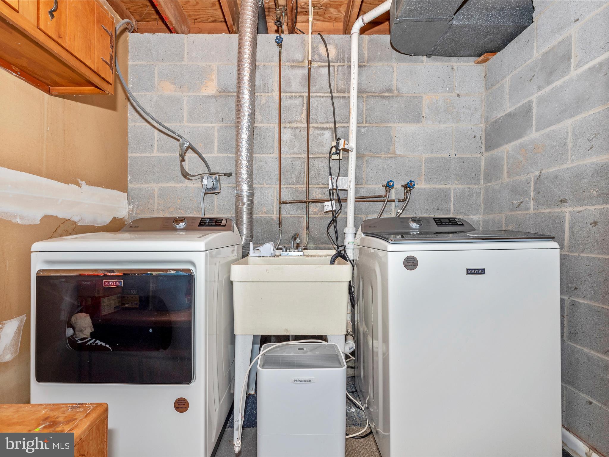 PLEASANT ESTATES - Residential