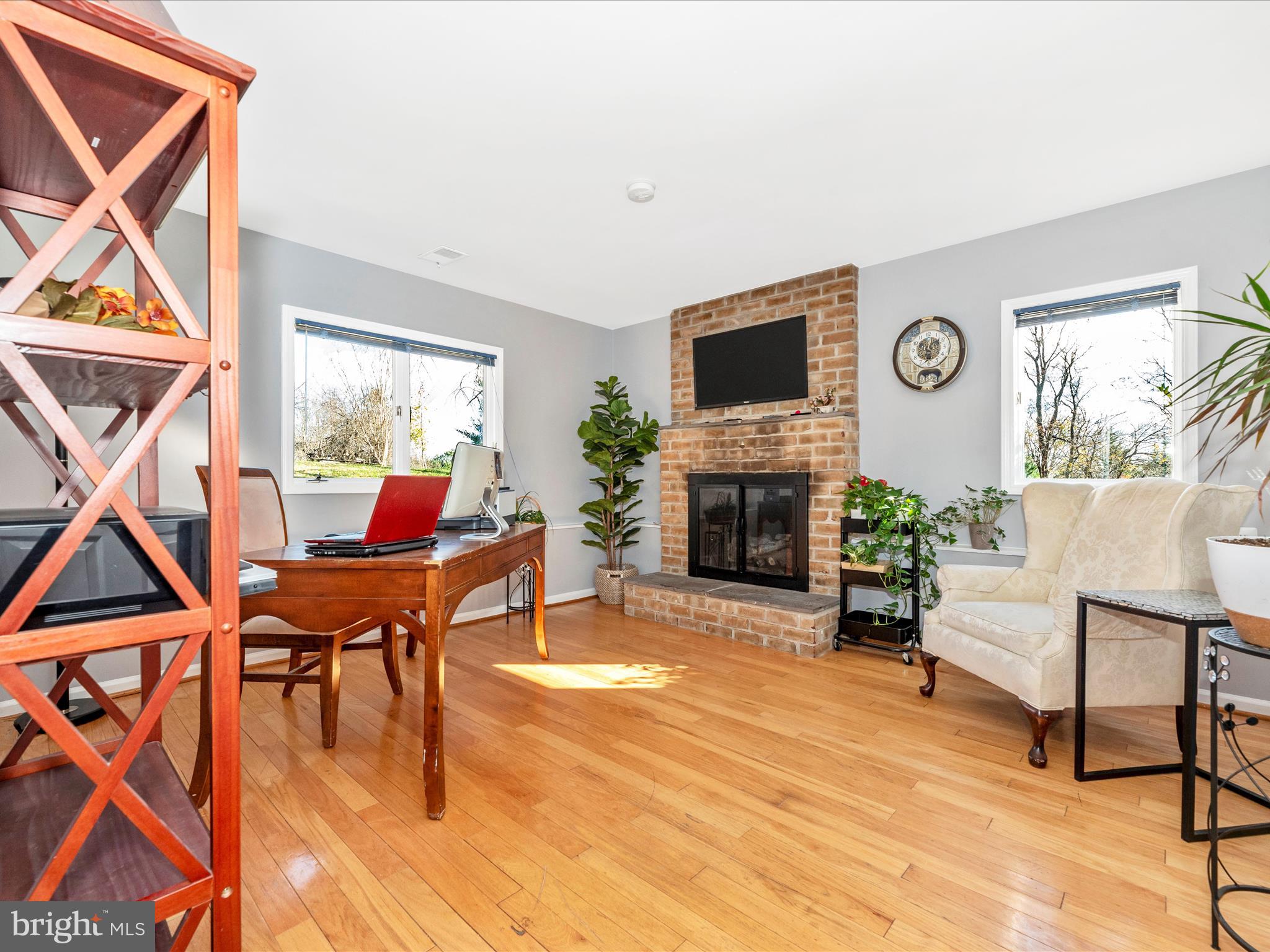 PLEASANT ESTATES - Residential