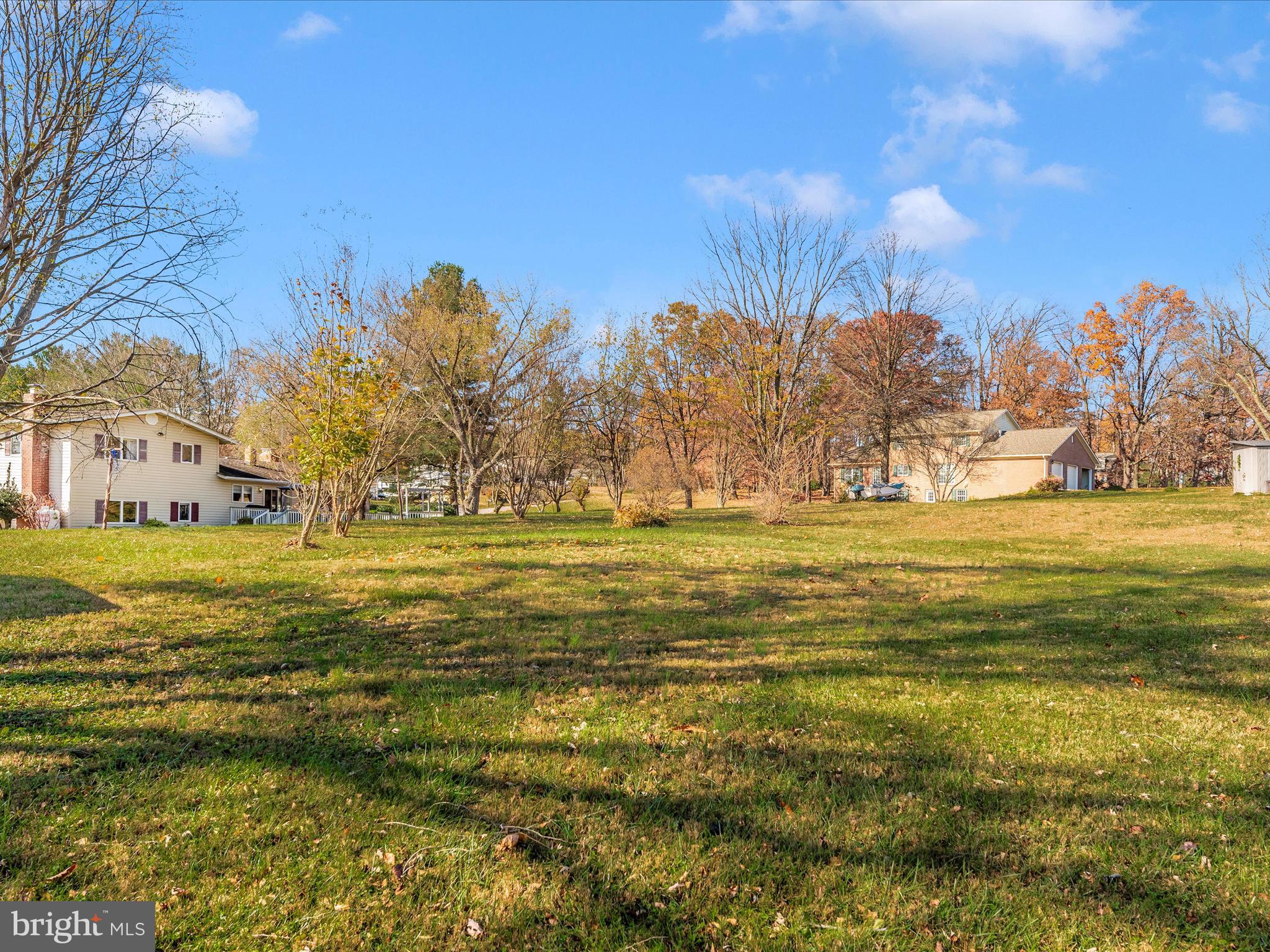 PLEASANT ESTATES - Residential