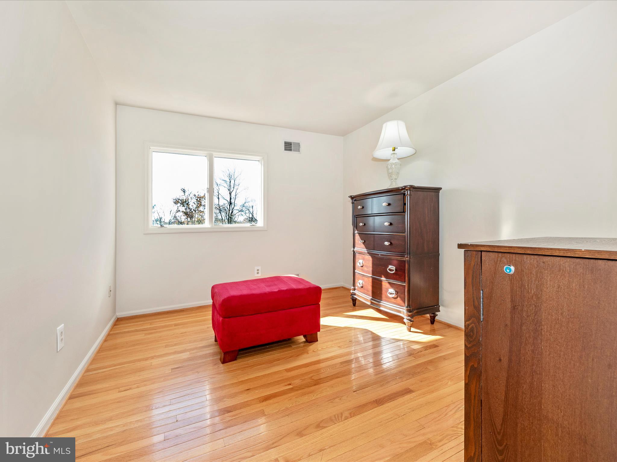 PLEASANT ESTATES - Residential