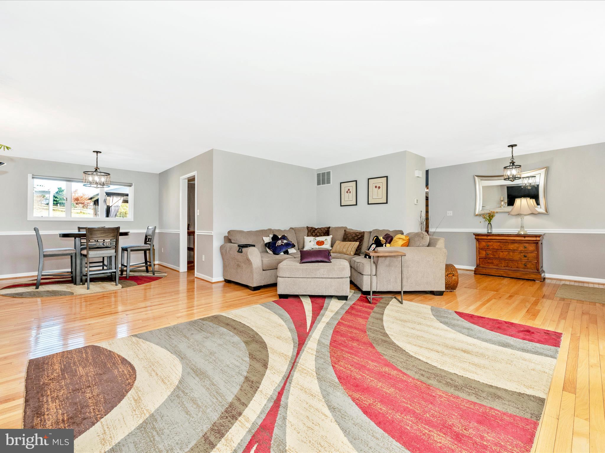 PLEASANT ESTATES - Residential