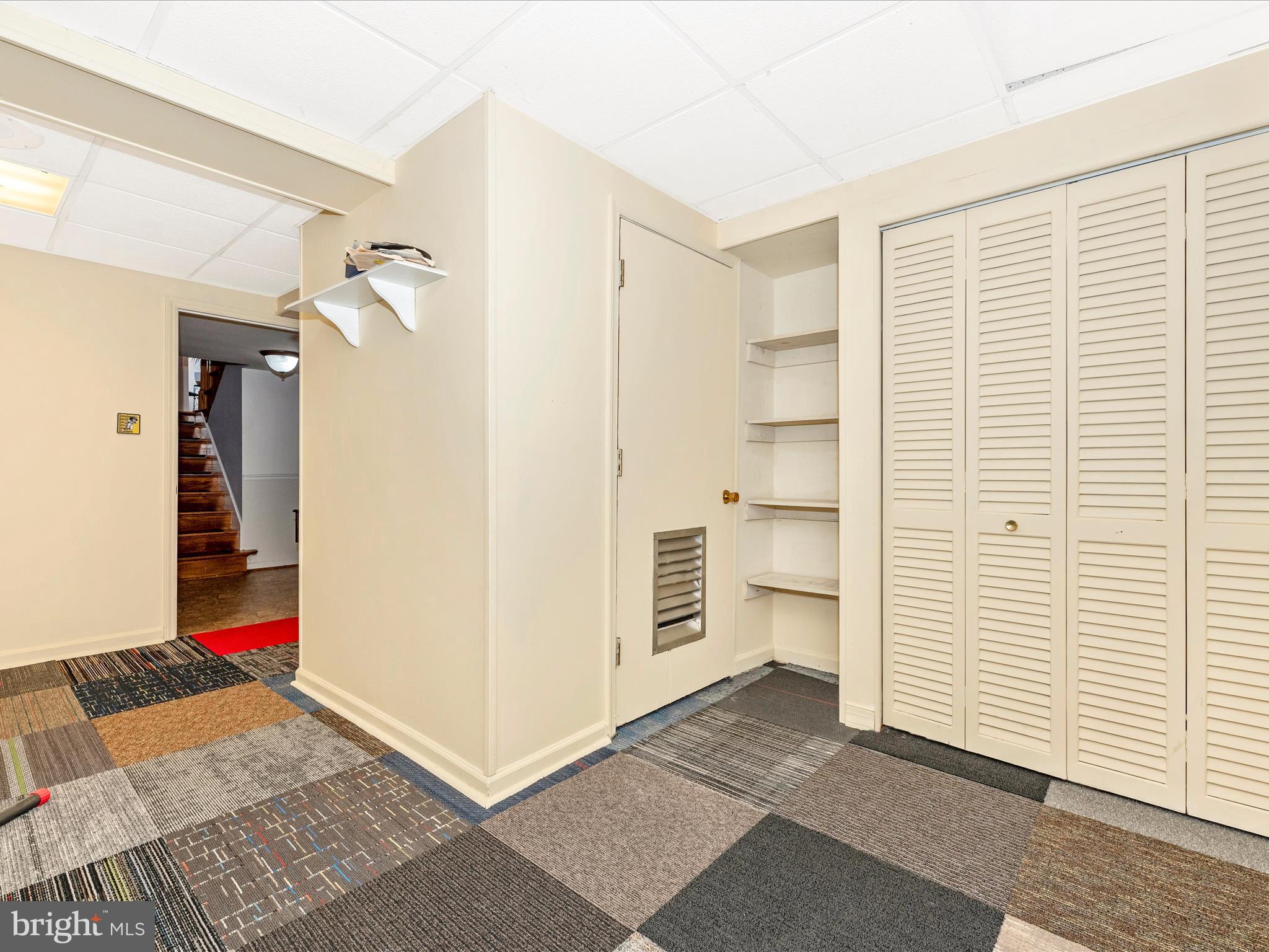 PLEASANT ESTATES - Residential