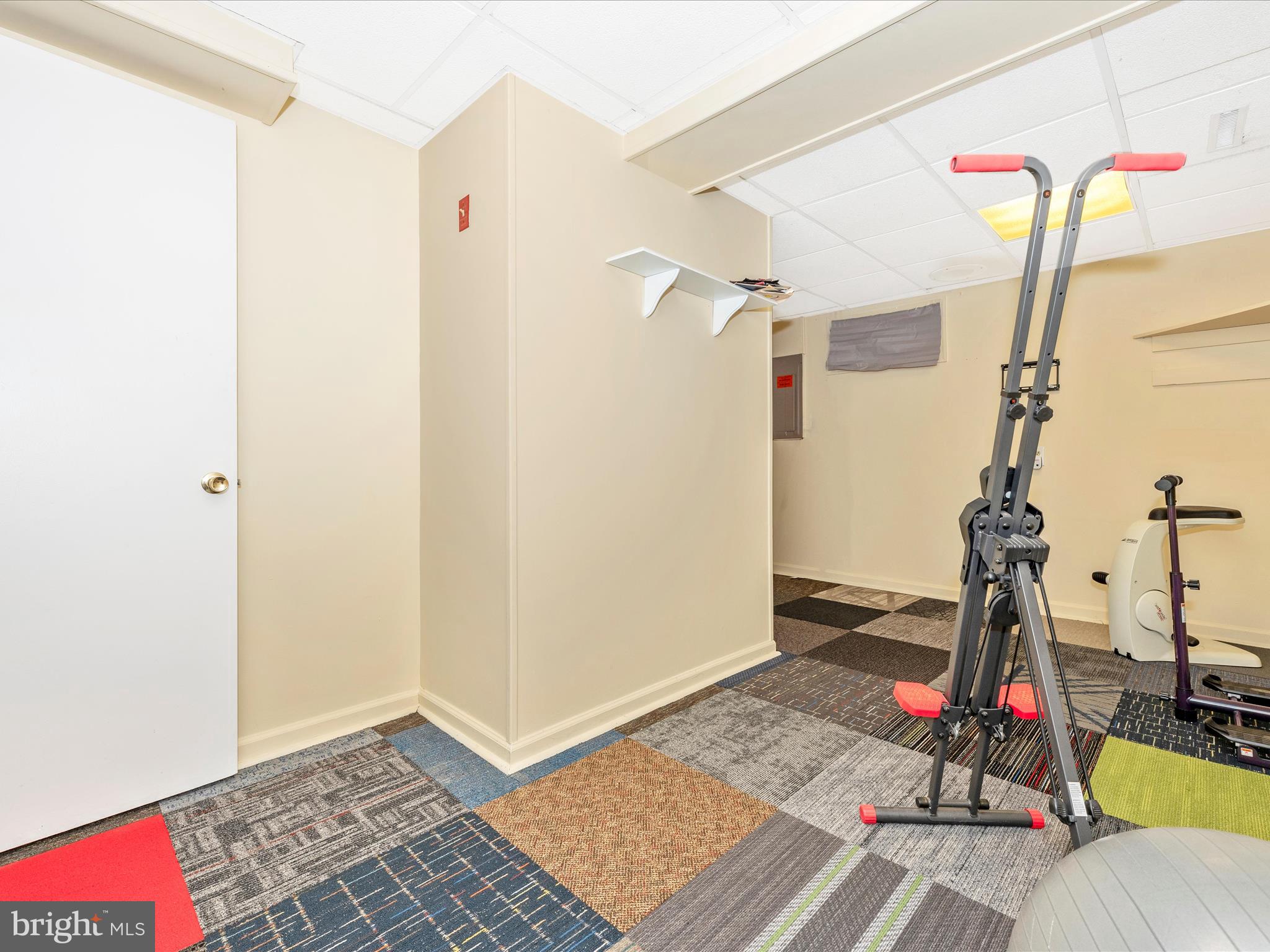 PLEASANT ESTATES - Residential