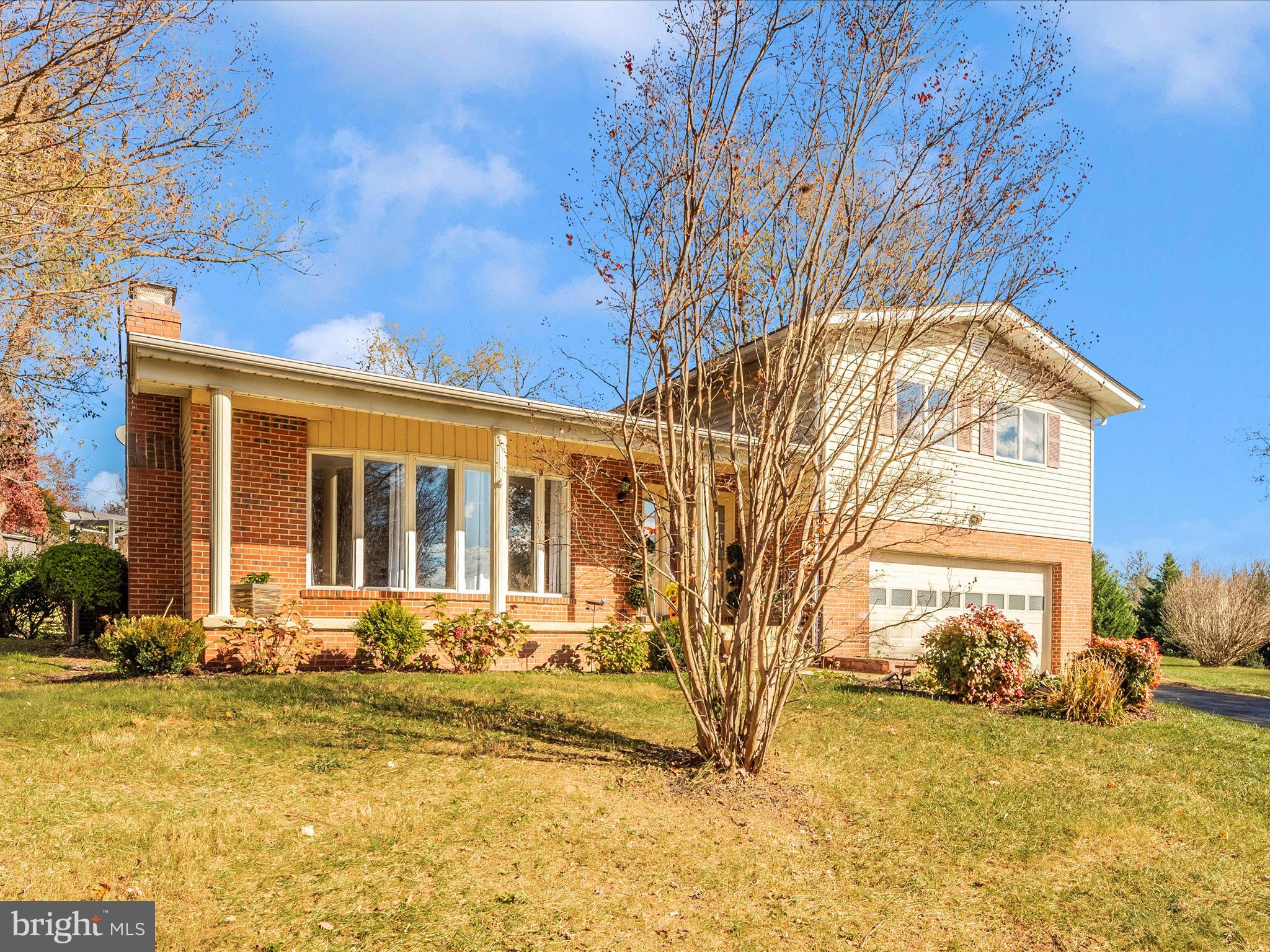 PLEASANT ESTATES - Residential