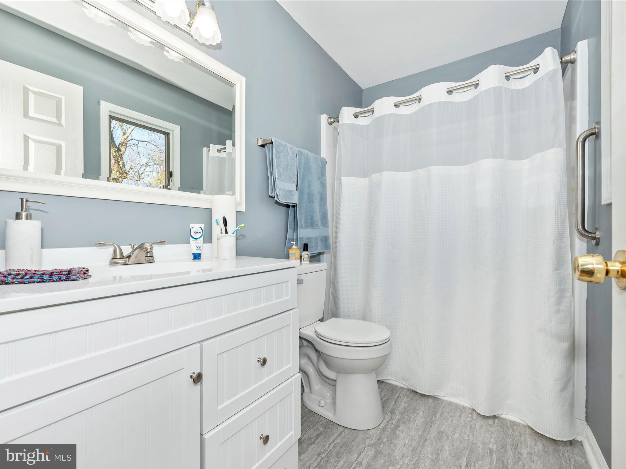 PLEASANT ESTATES - Residential