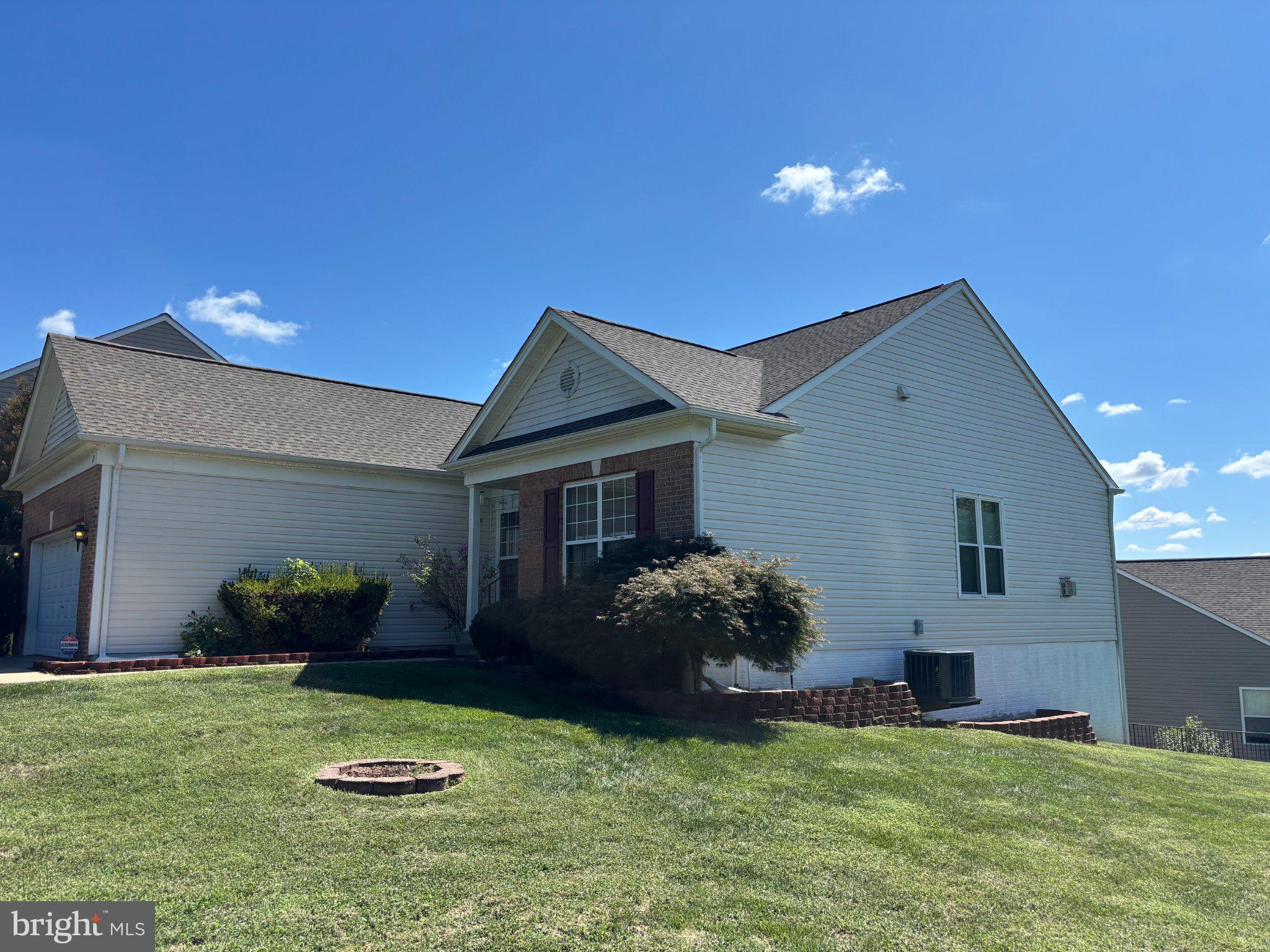 15 CASTLEWOOD DRIVE