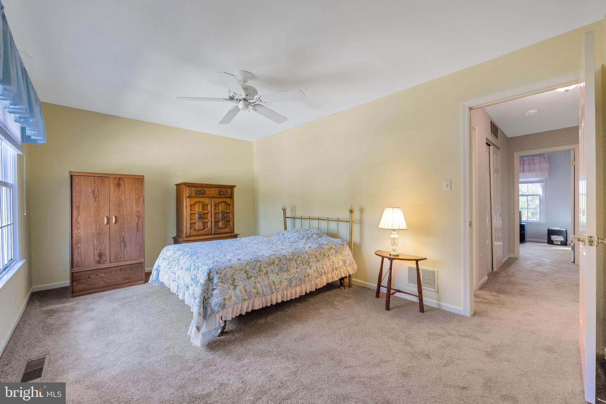 SPRINGHILL FARM - Residential