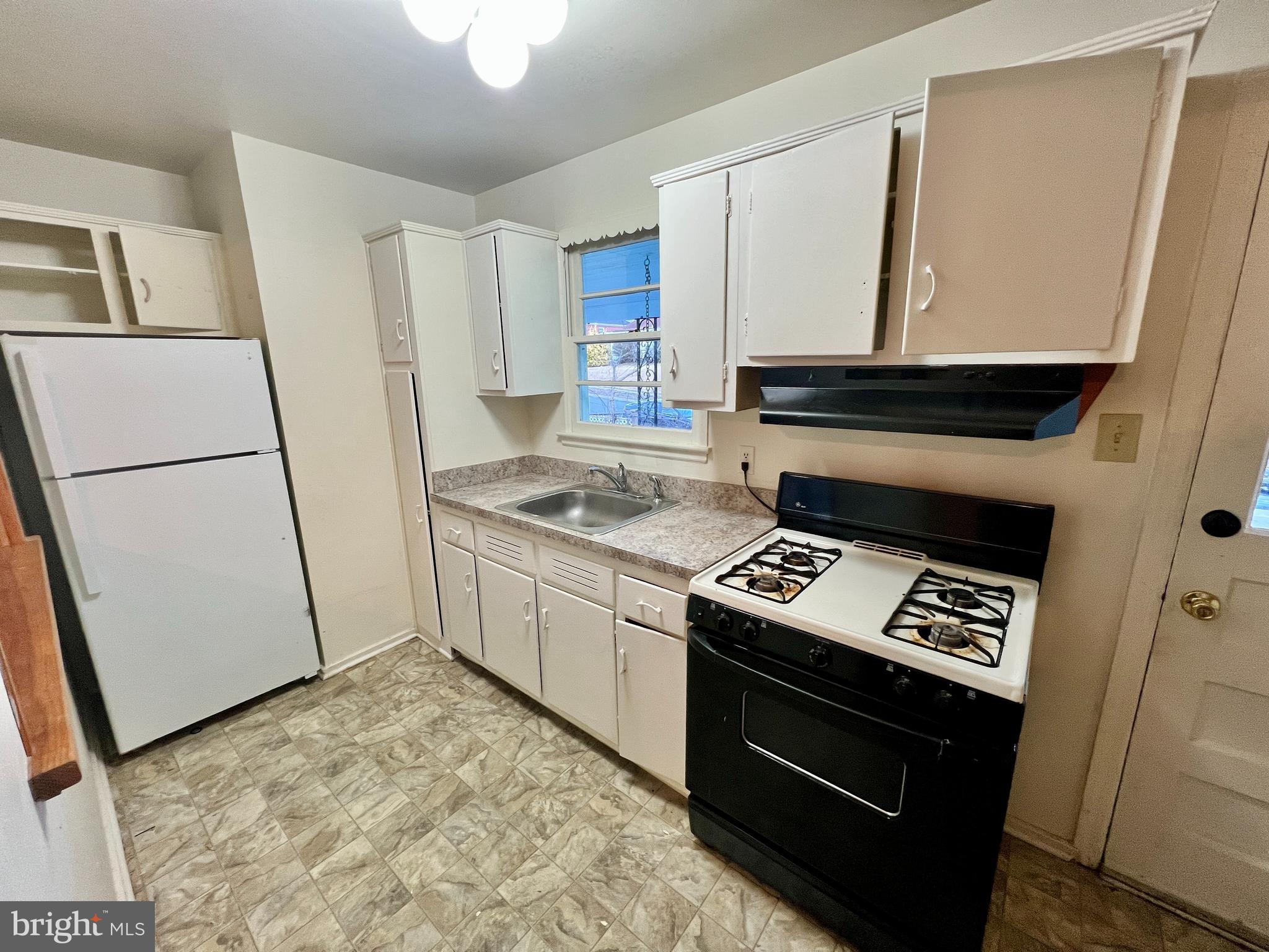 CONNECTICUT AVENUE ESTATES - Residential