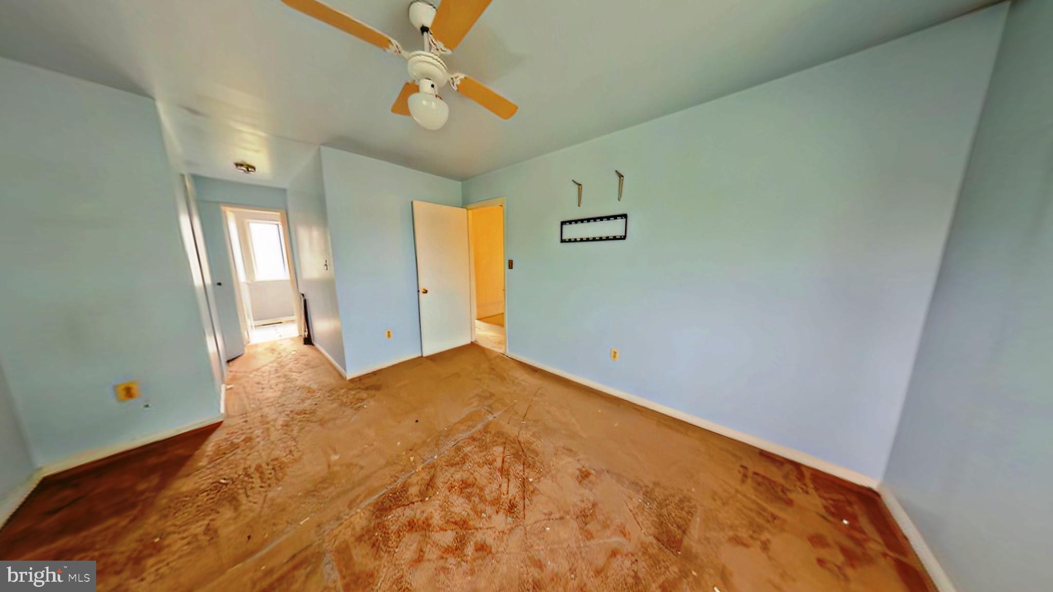 TANTALLON ON THE POTOMAC - Residential