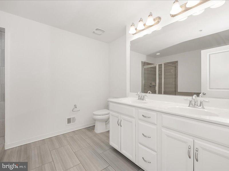 EASTCHURCH - Residential