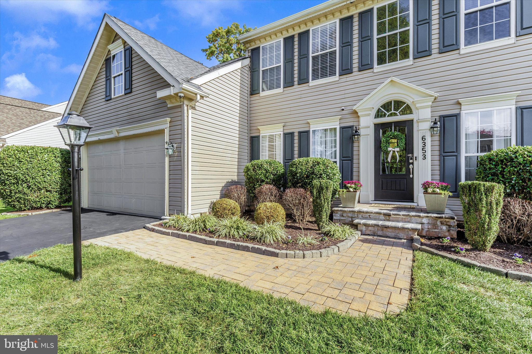 6353 BANNISTER DRIVE