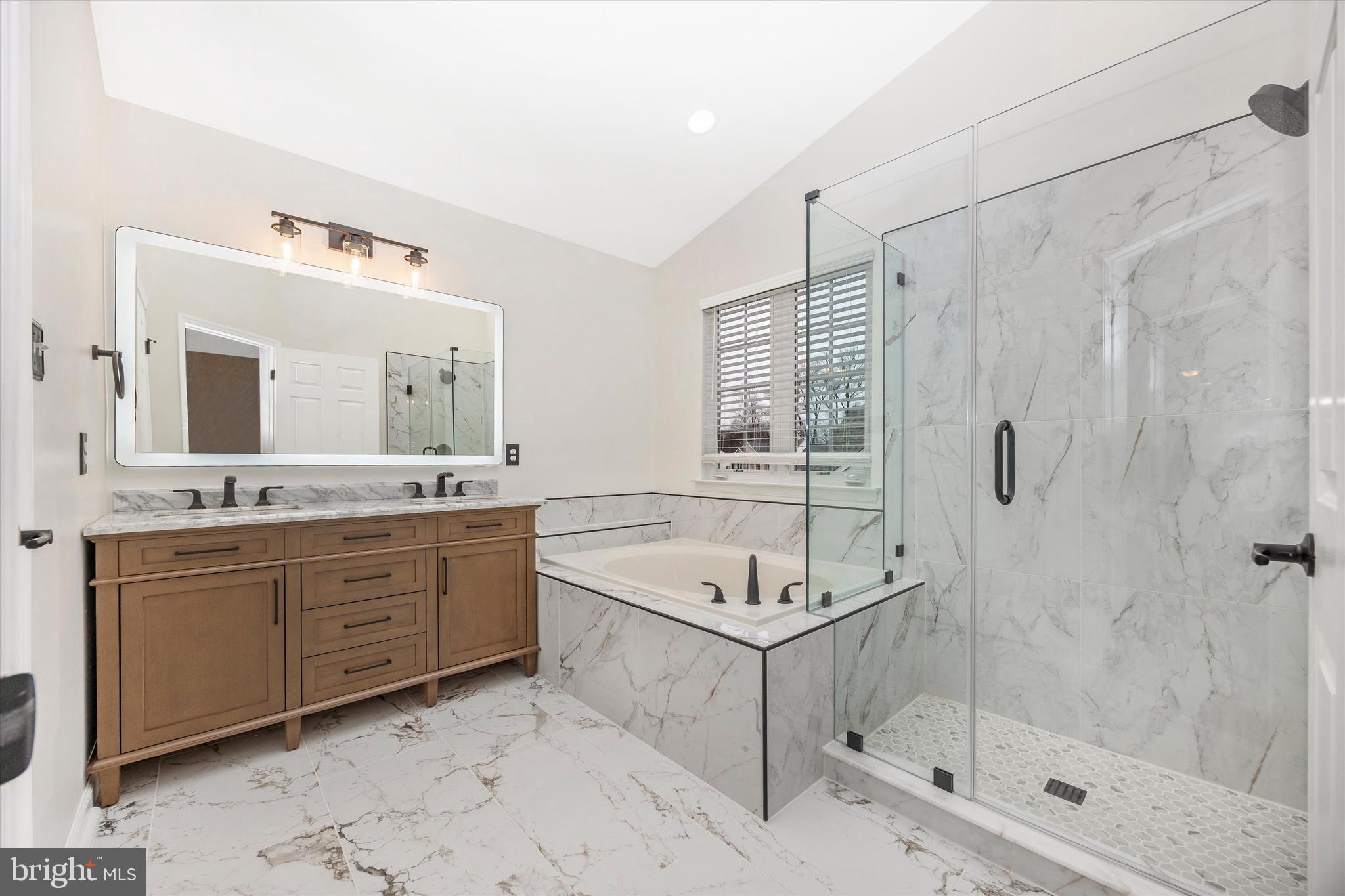 SPRING RIDGE - Residential