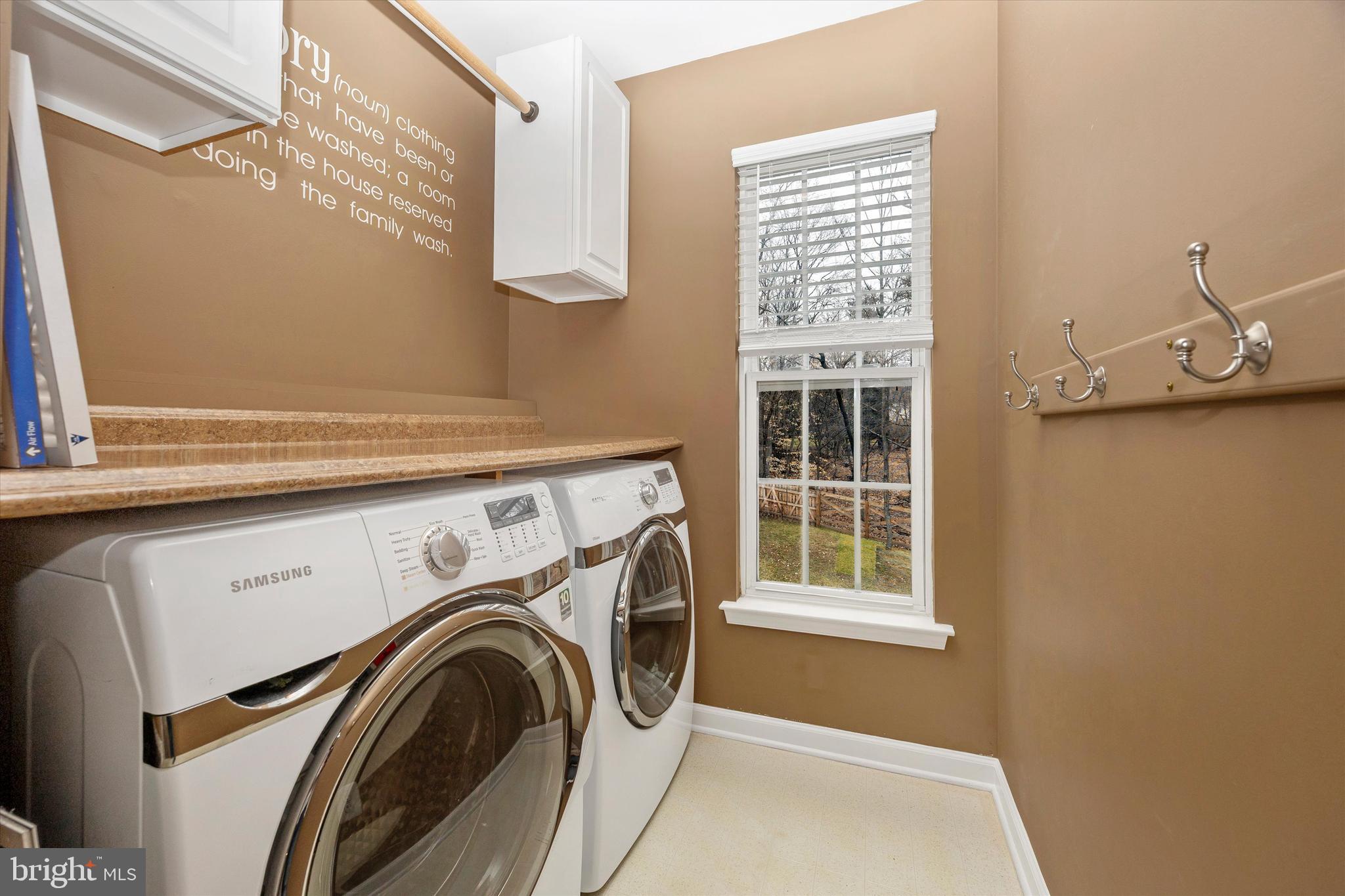 SPRING RIDGE - Residential