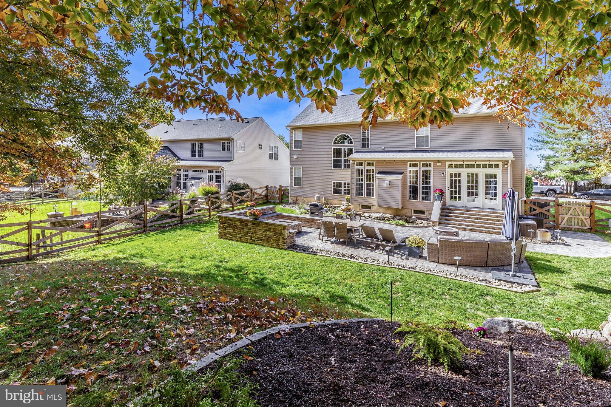 SPRING RIDGE - Residential