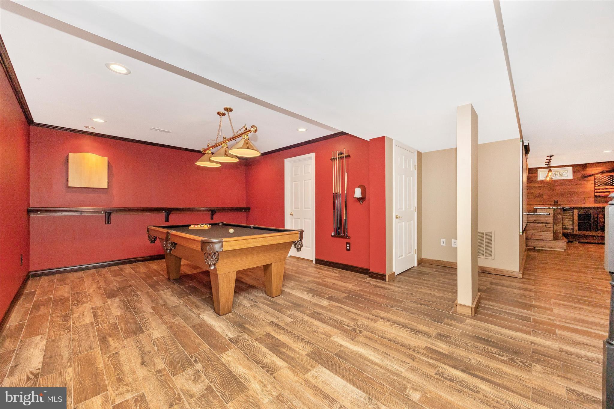 SPRING RIDGE - Residential