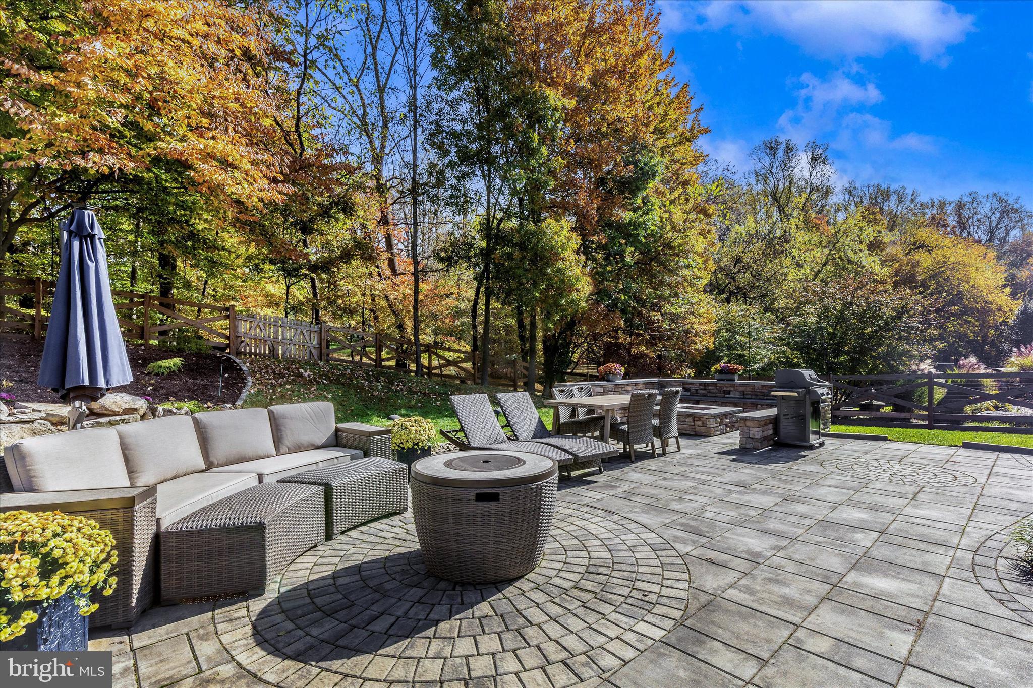 SPRING RIDGE - Residential