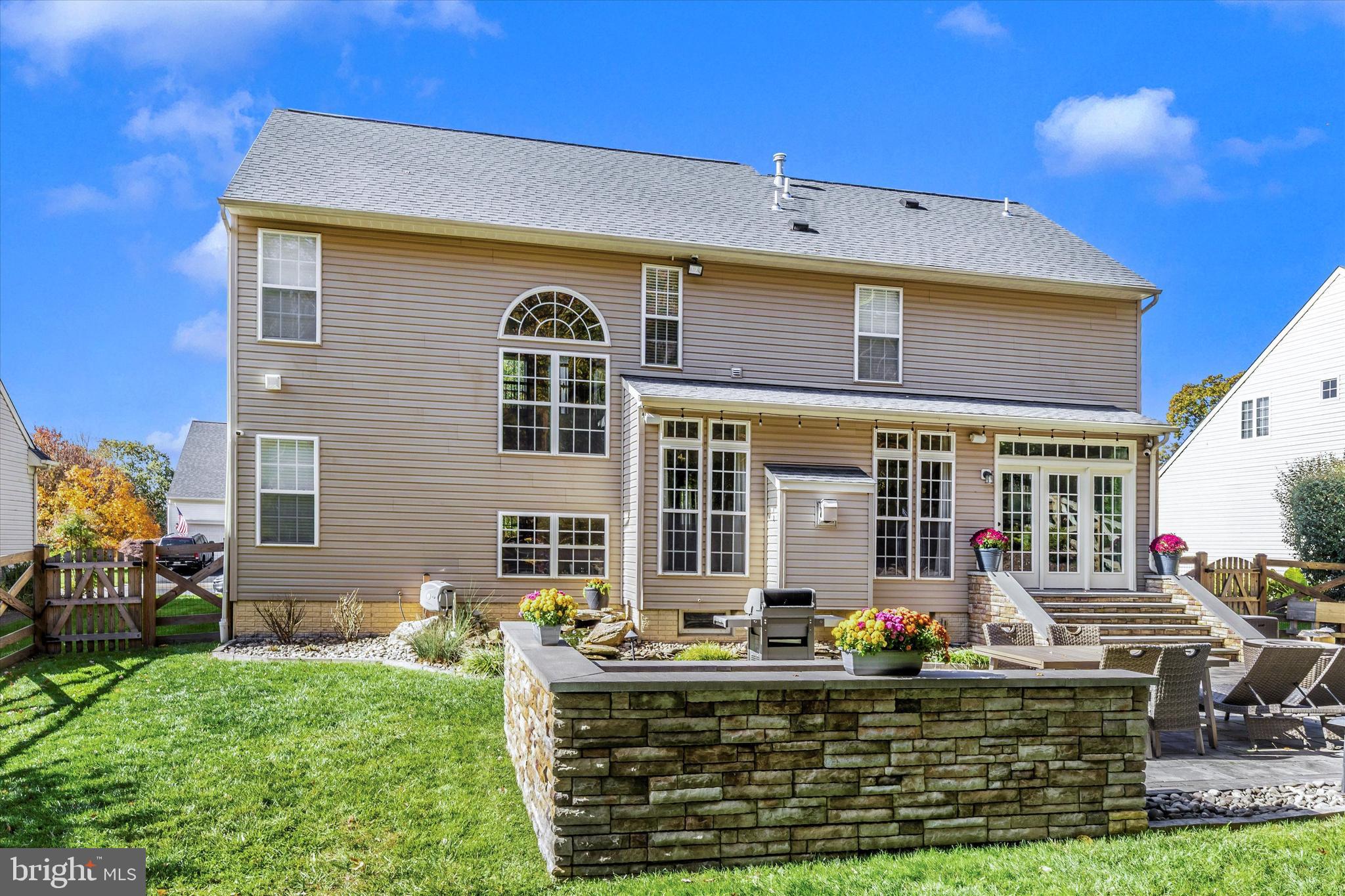 SPRING RIDGE - Residential