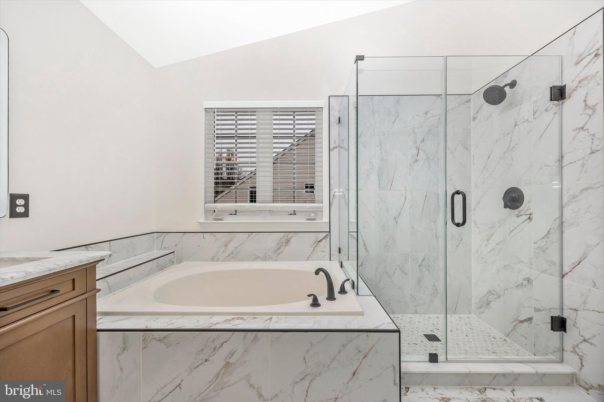 SPRING RIDGE - Residential