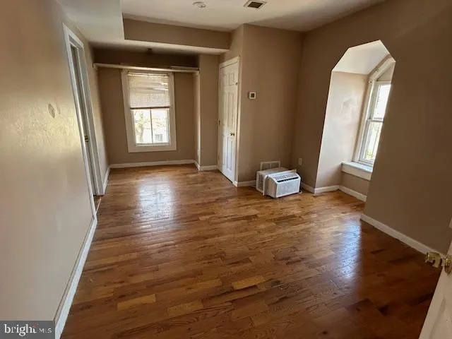 Mount Holly, New Jersey 08060, United States, 1 Bedroom Bedrooms, ,1 BathroomBathrooms,Residential,Pending,102817