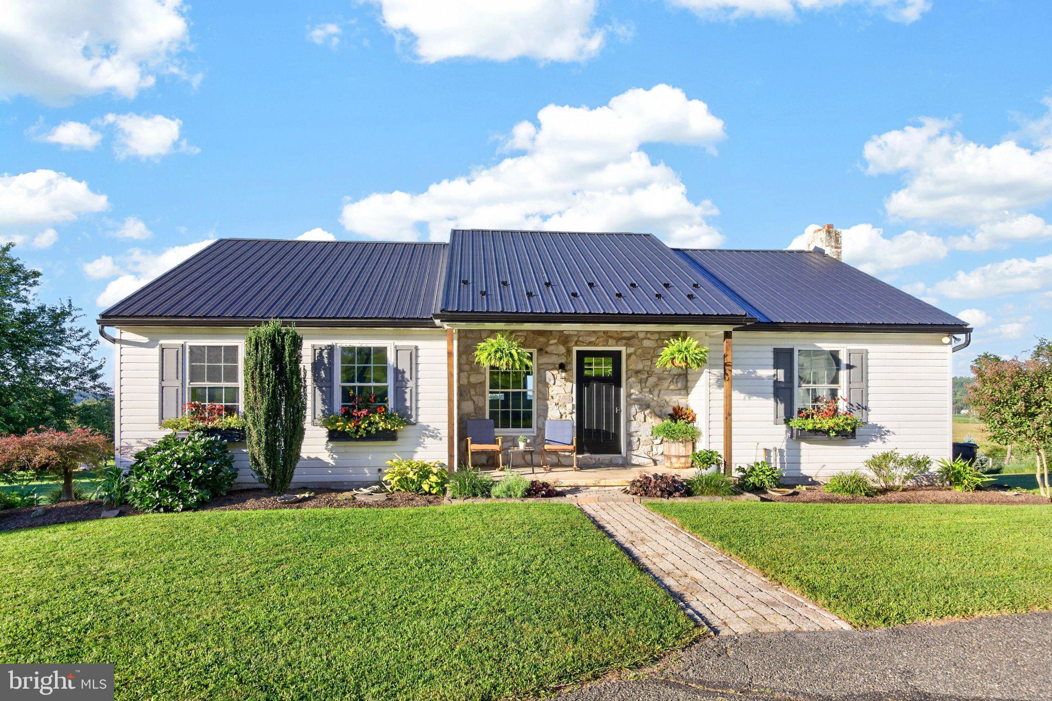 40 SCHULTZ ROAD