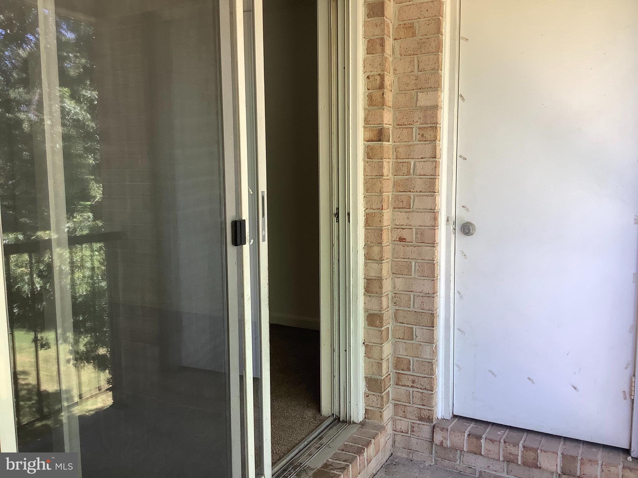 FLOWER HILL - Residential