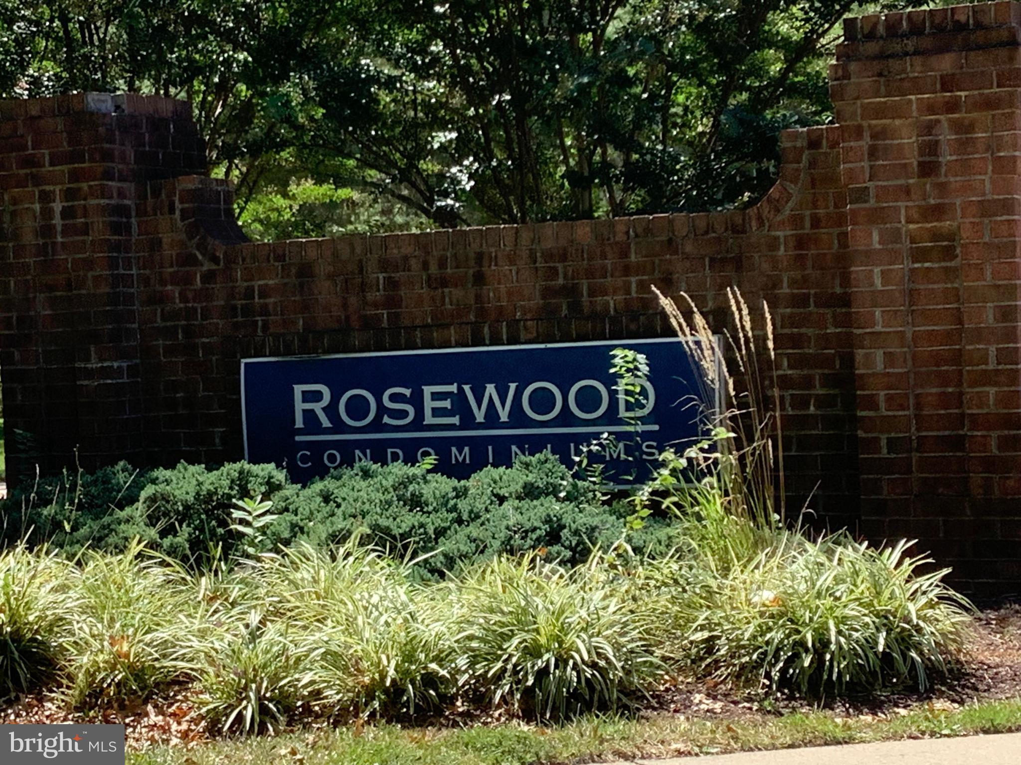 FLOWER HILL - Residential