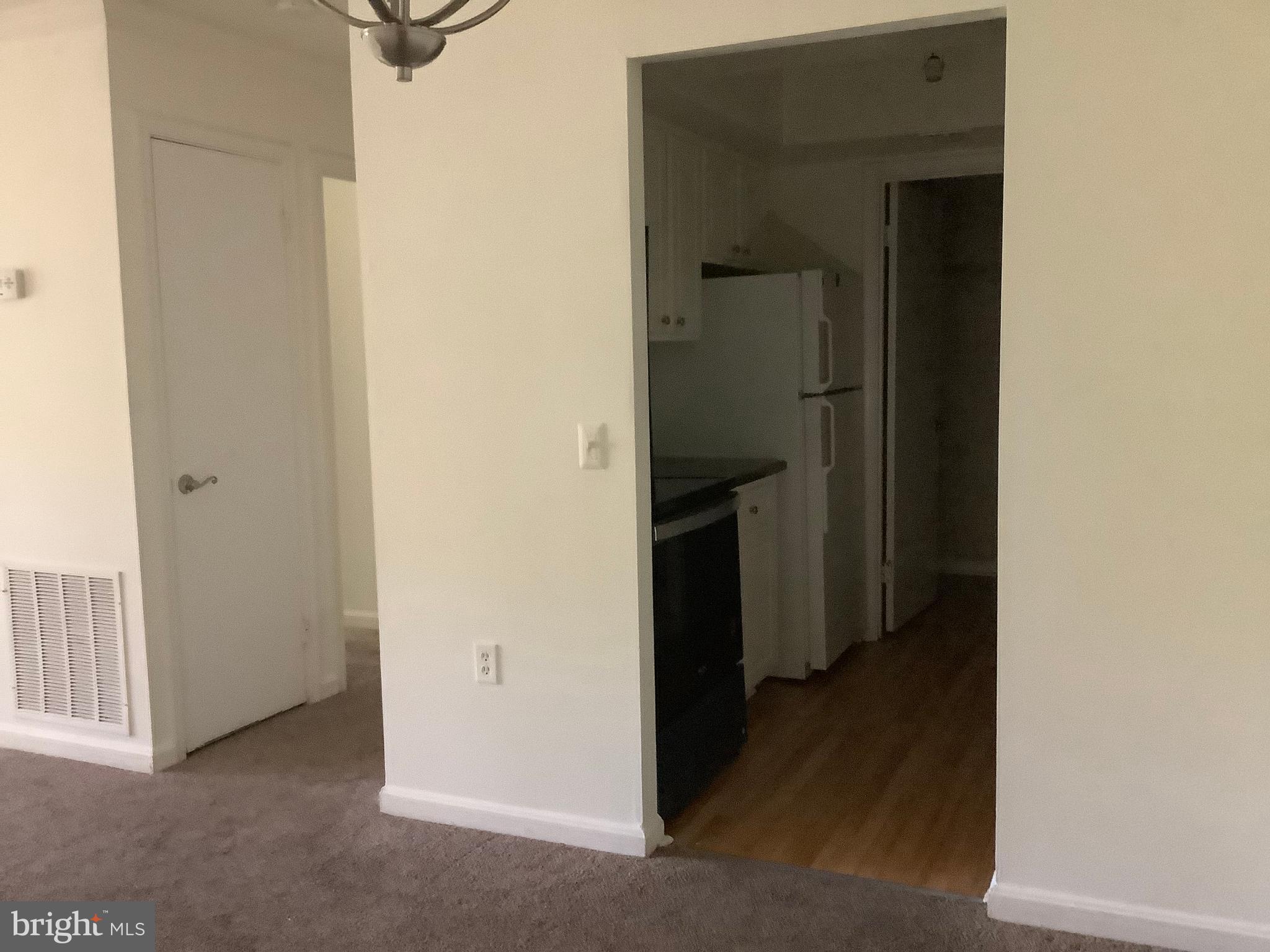 FLOWER HILL - Residential