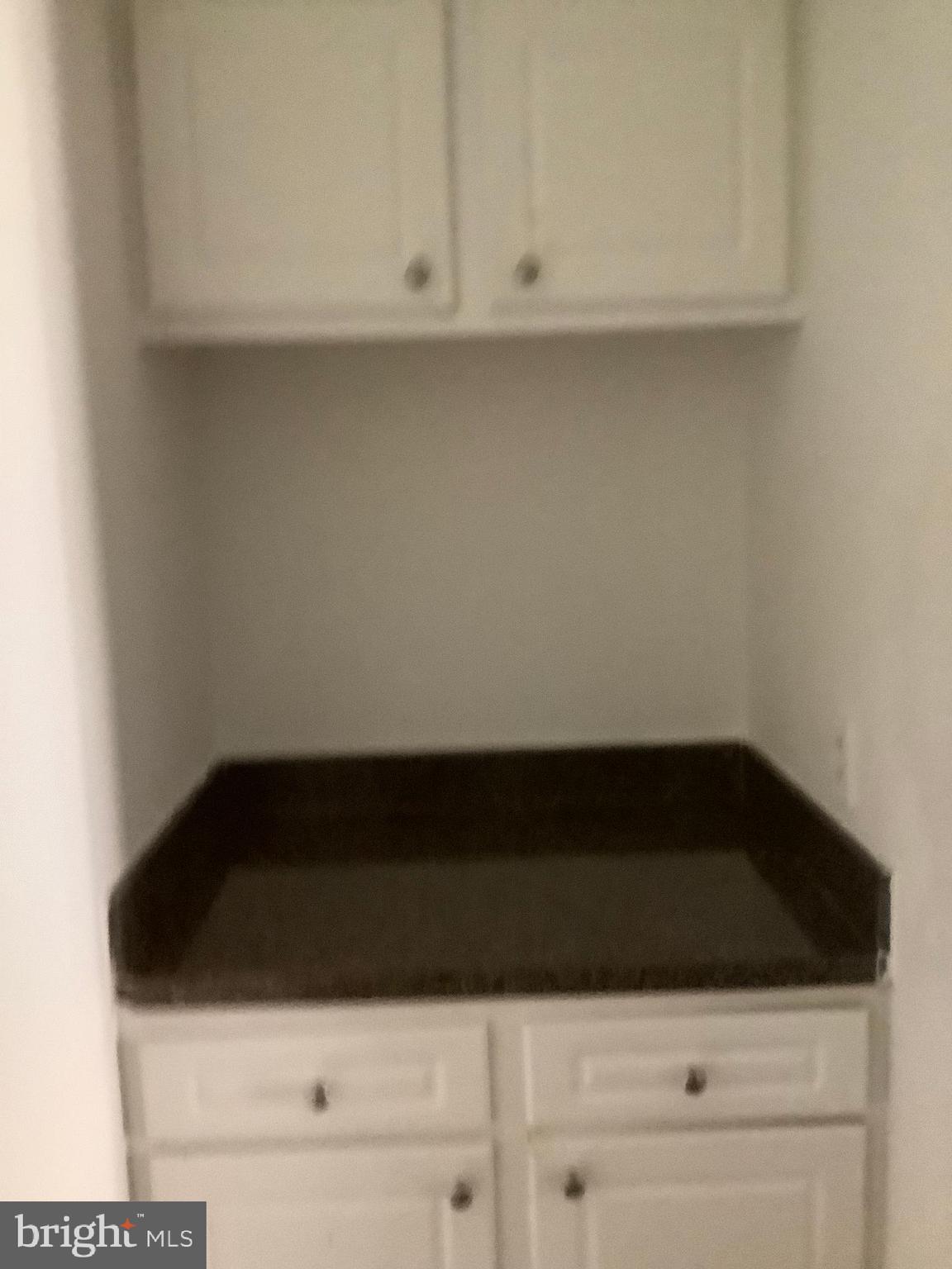 FLOWER HILL - Residential