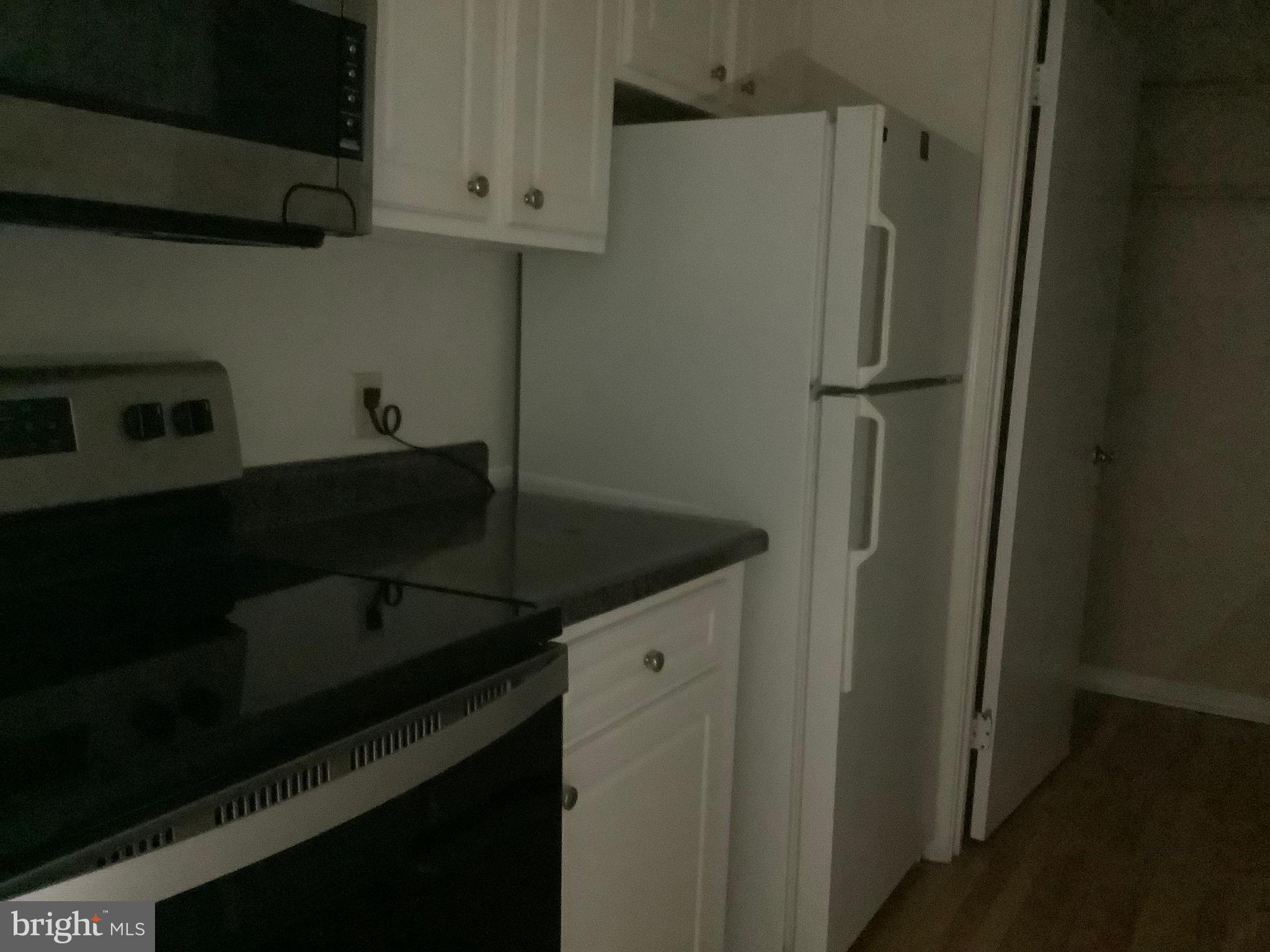 FLOWER HILL - Residential