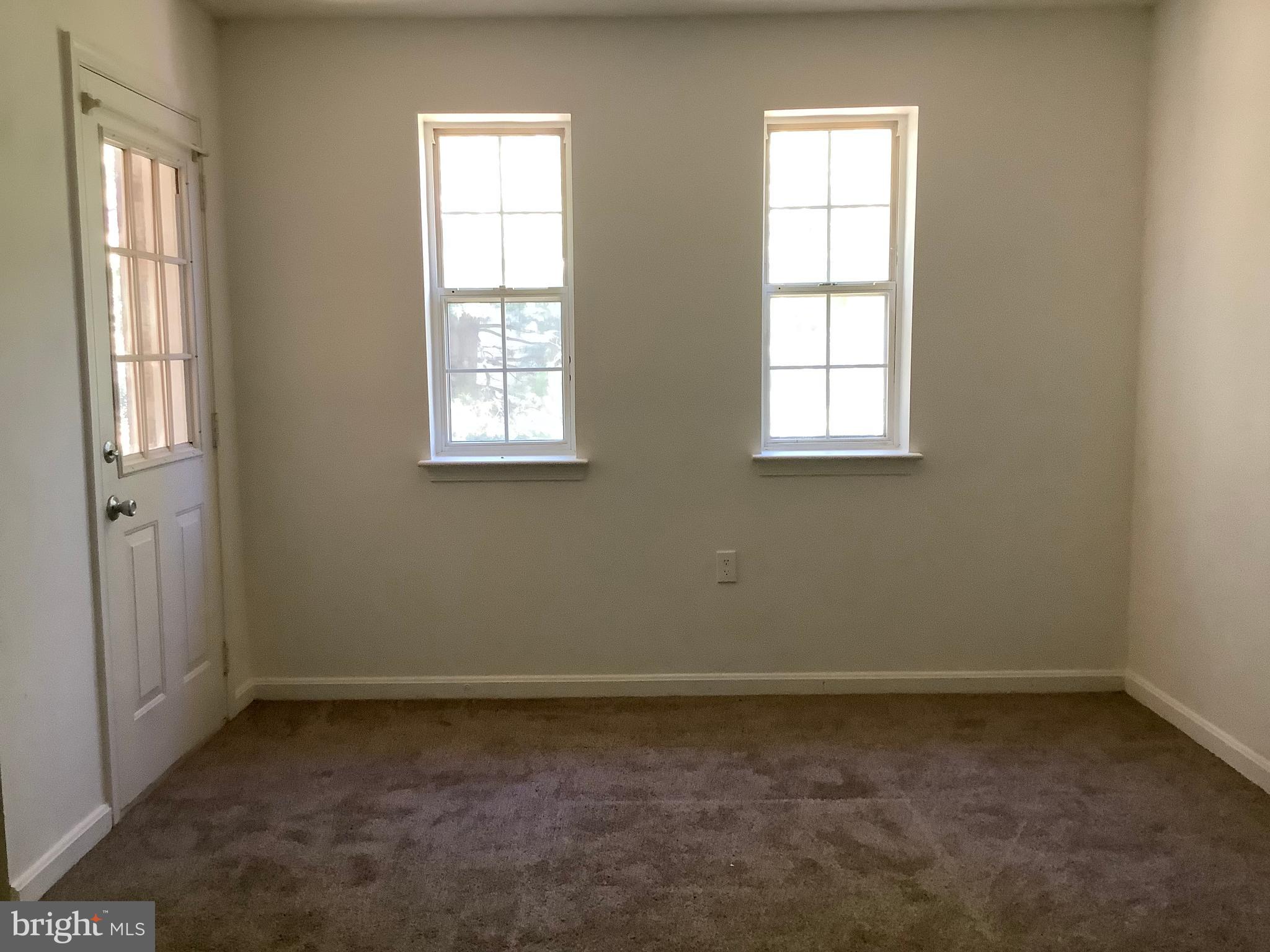 FLOWER HILL - Residential