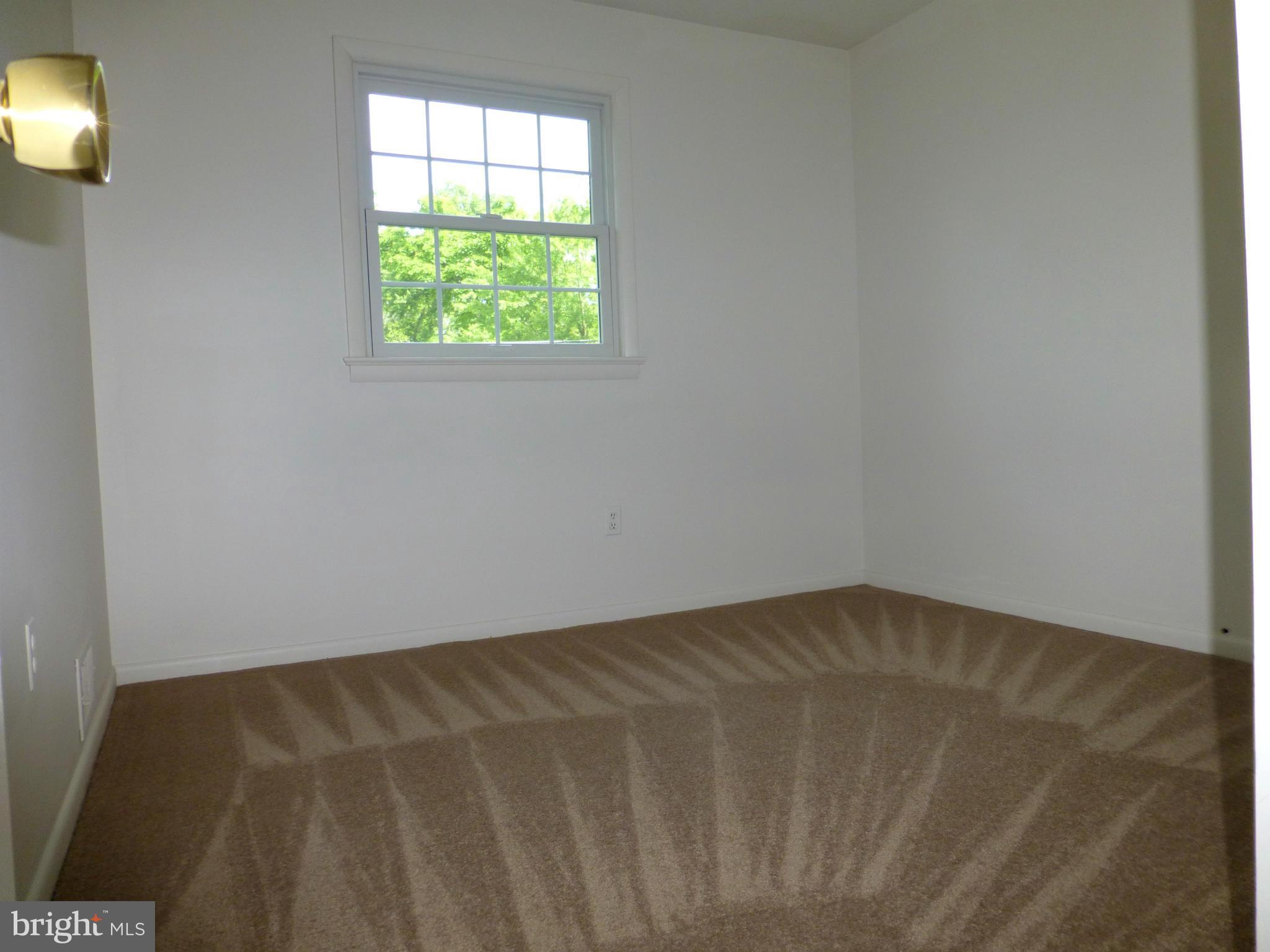 REGENCY ESTATES - Residential Lease