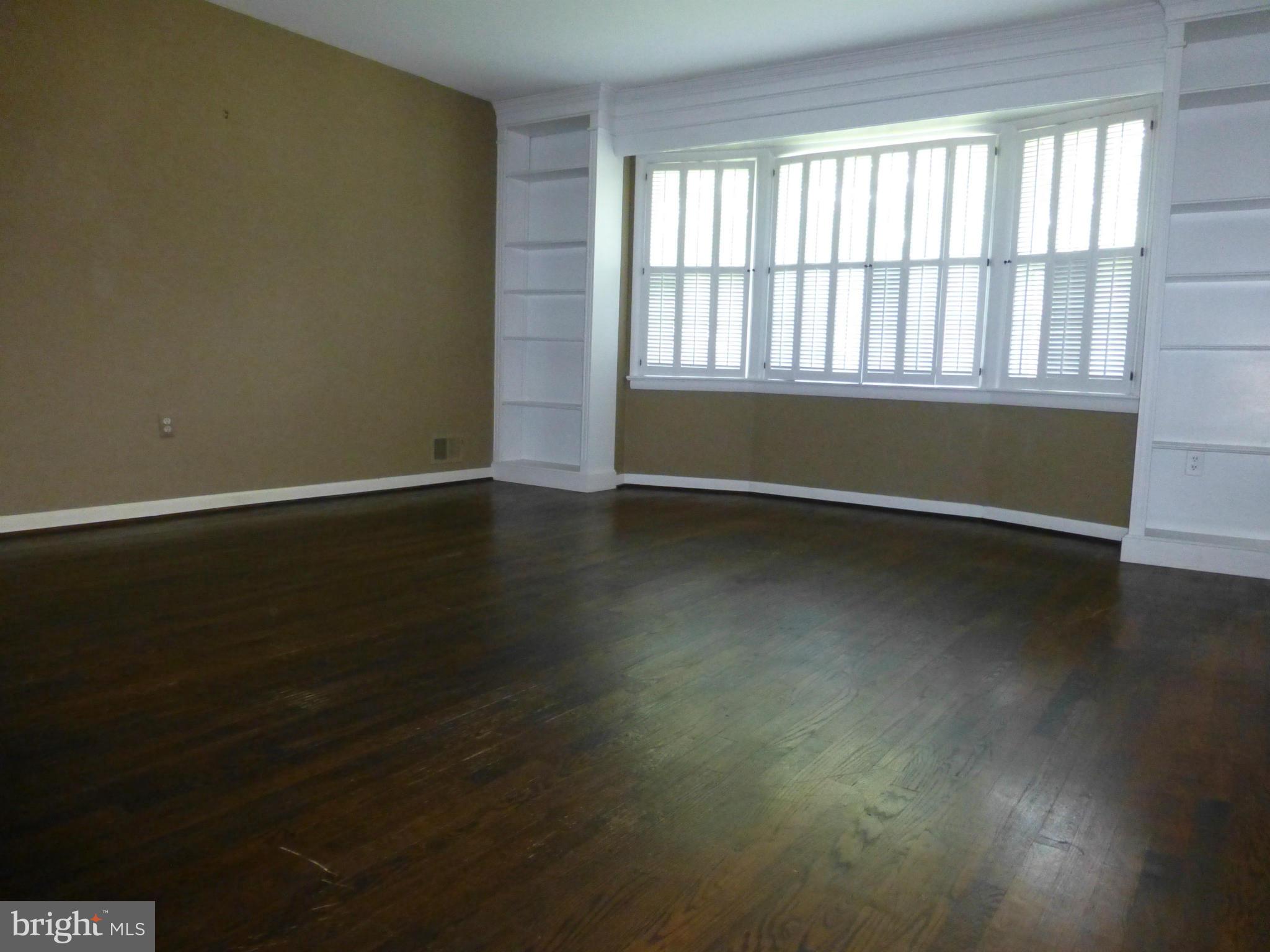 REGENCY ESTATES - Residential Lease