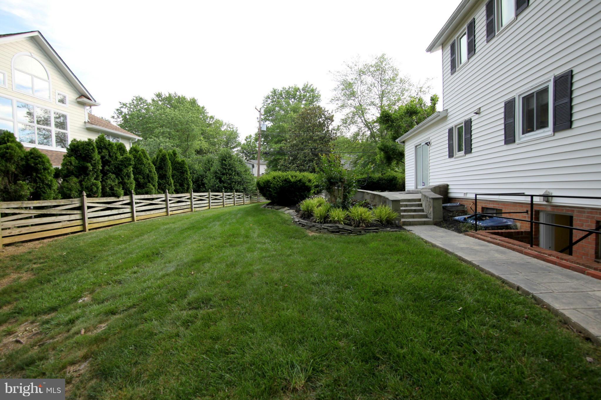 REGENCY ESTATES - Residential Lease