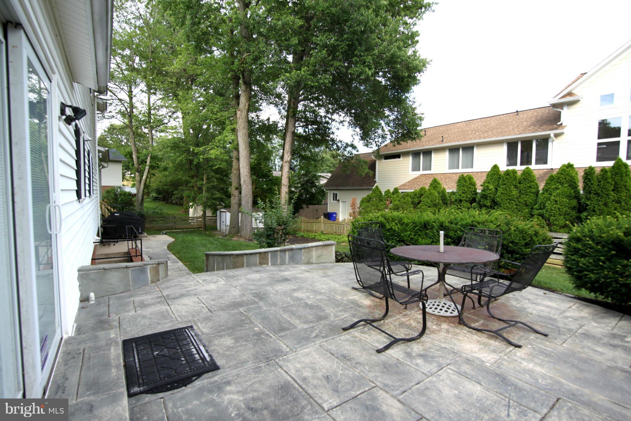 REGENCY ESTATES - Residential Lease