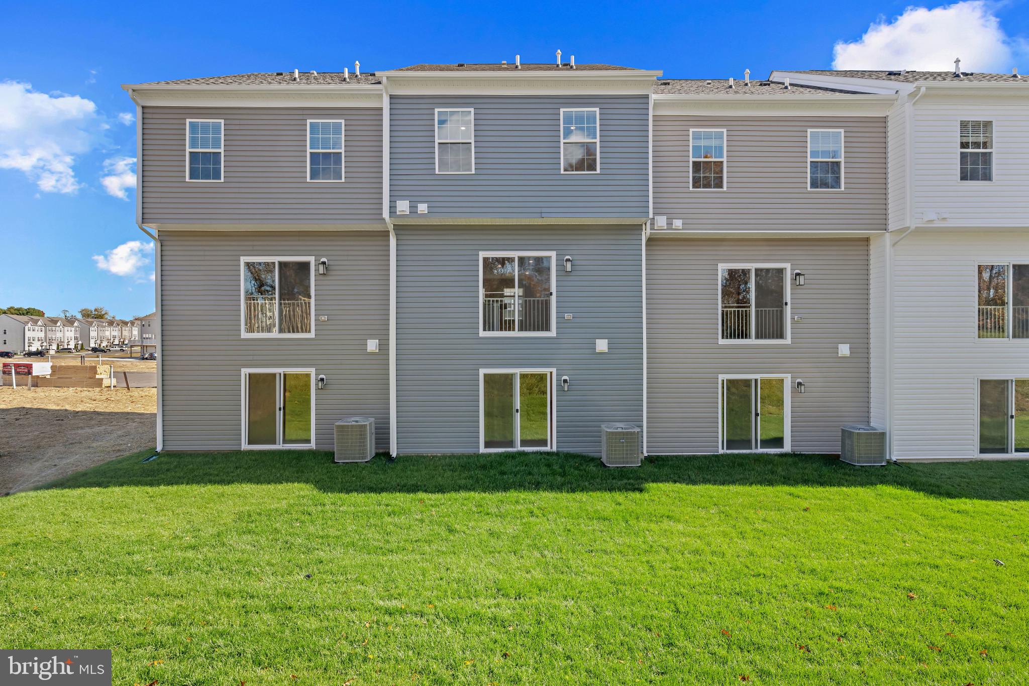 MAGNOLIA LANDING - Residential