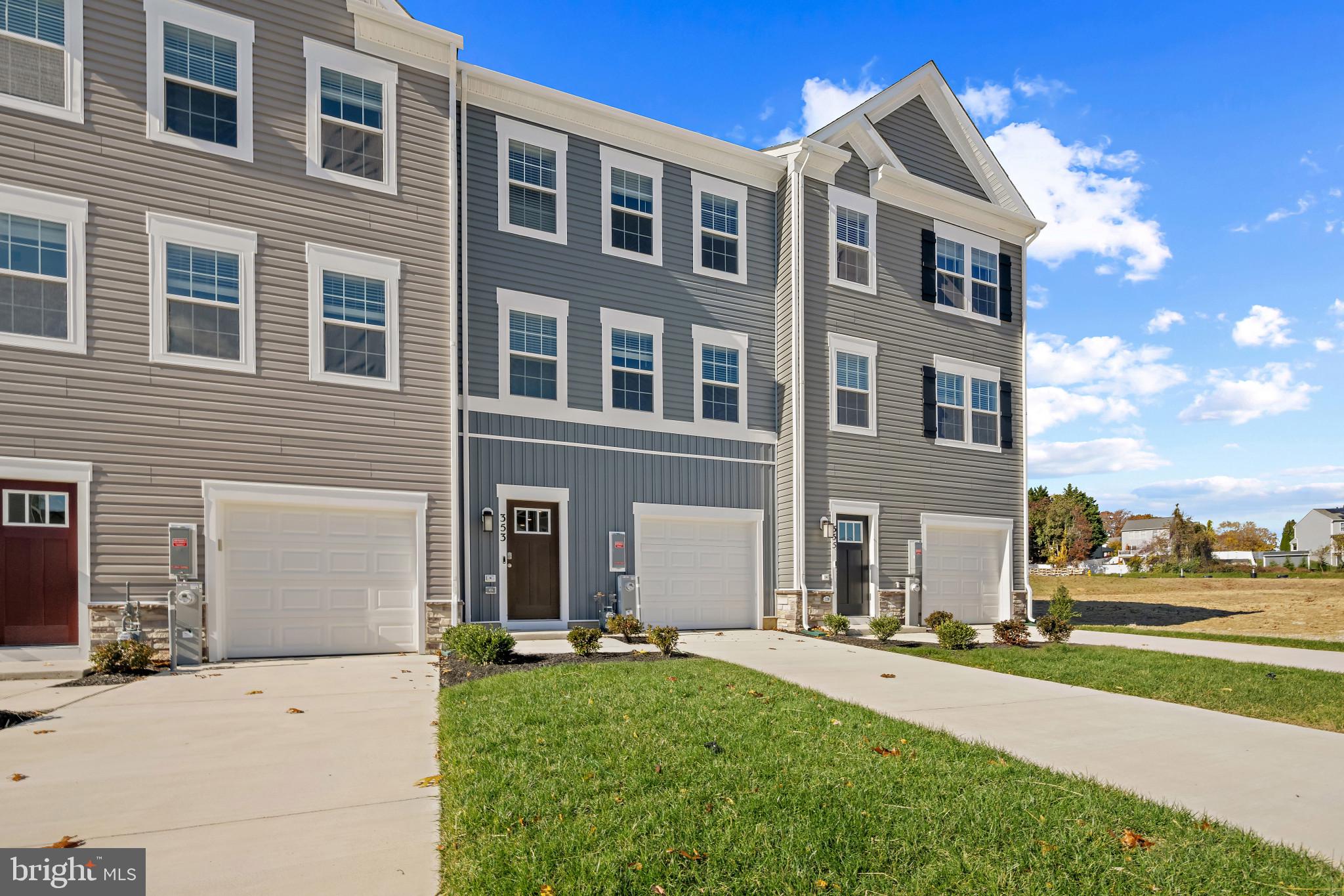 MAGNOLIA LANDING - Residential