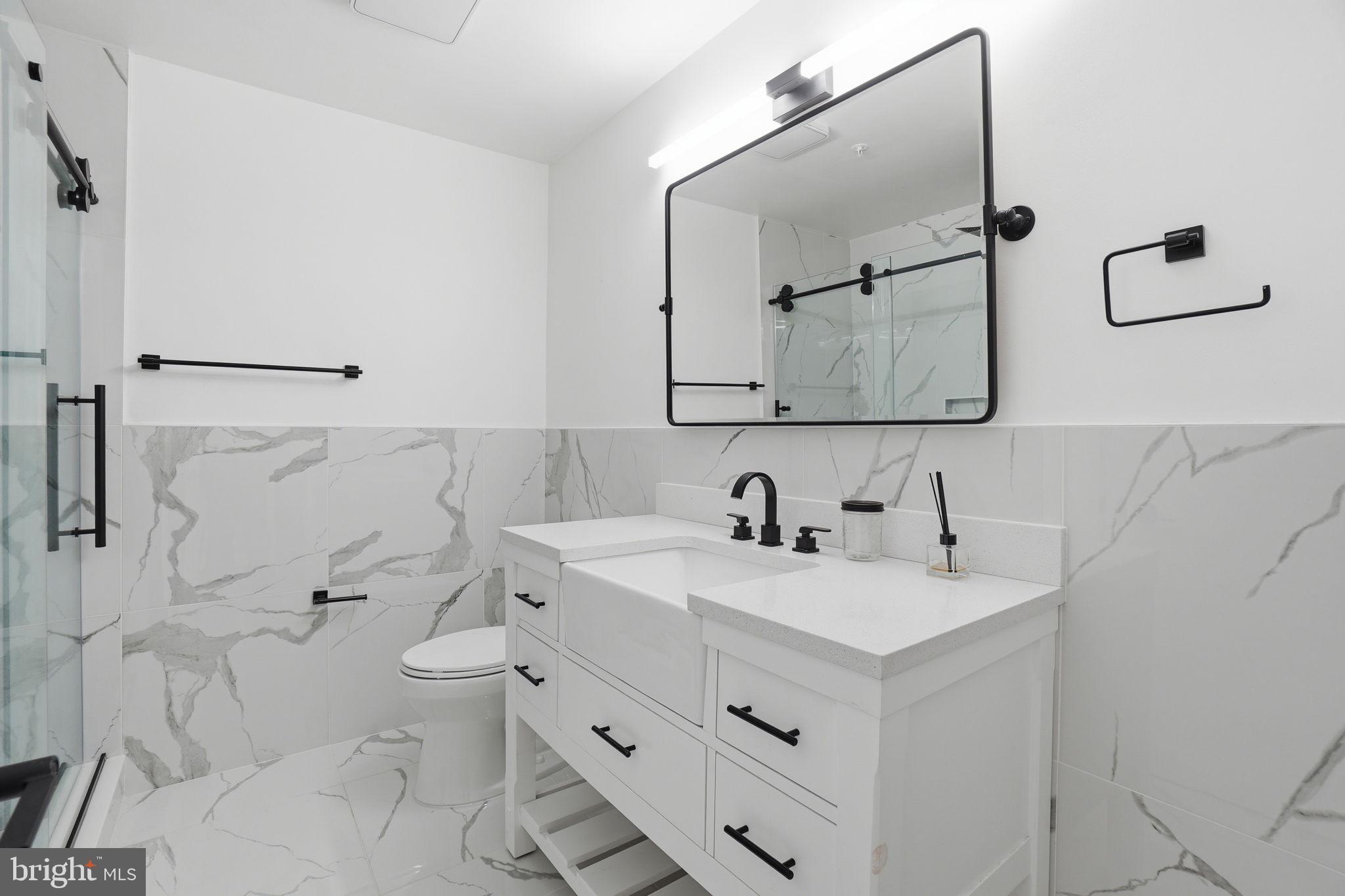 FOUR WINDS AT OAKTON - Residential