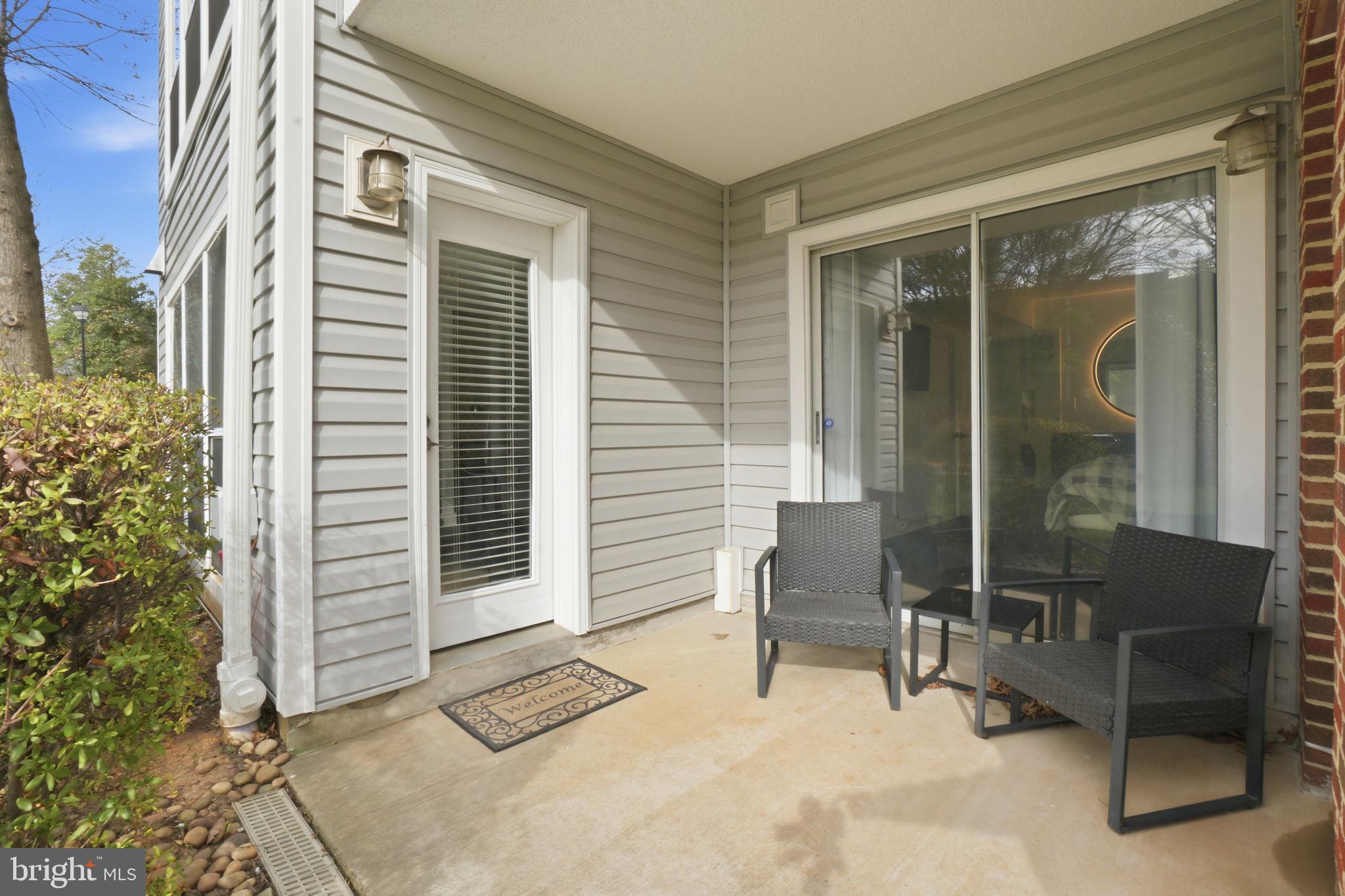 FOUR WINDS AT OAKTON - Residential