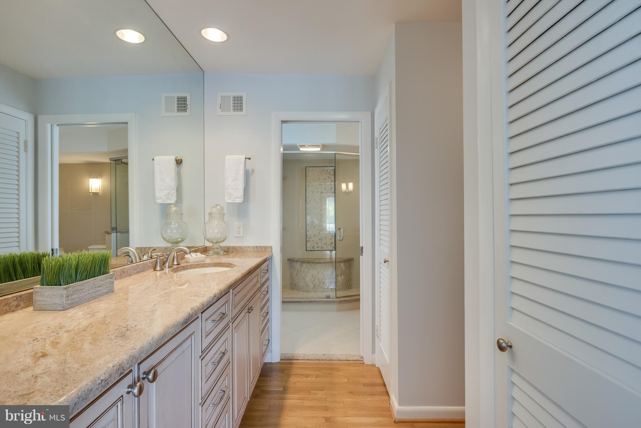 HORN POINT - Residential