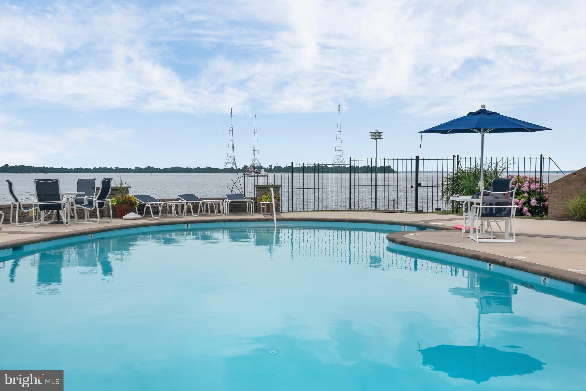 HORN POINT - Residential