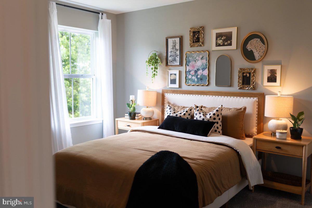 STONE MILL ESTATES - Residential