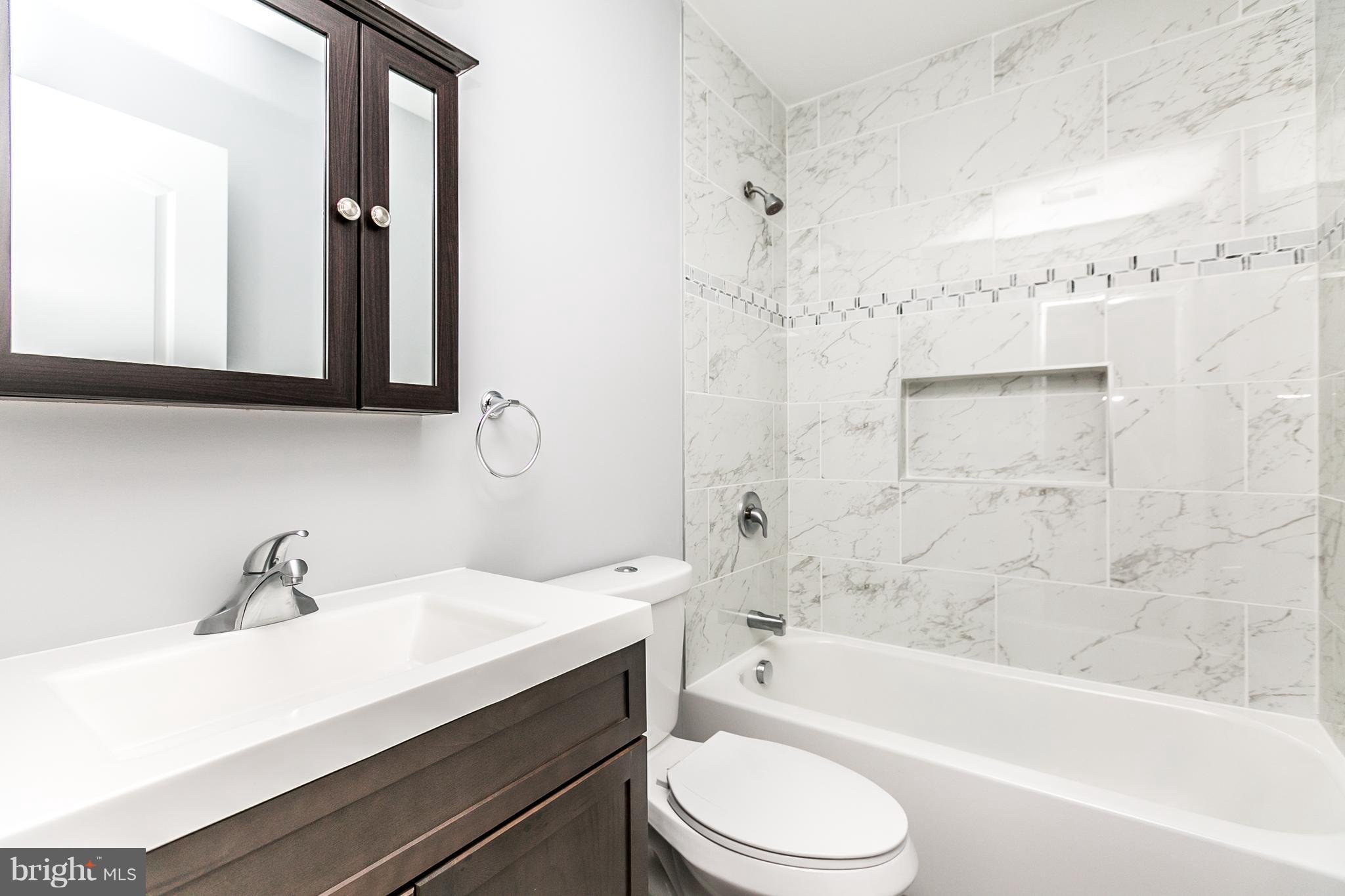 ROSEDALE - Residential