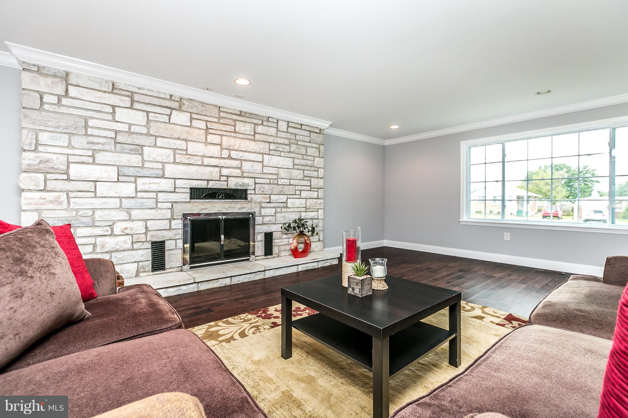 ROSEDALE - Residential