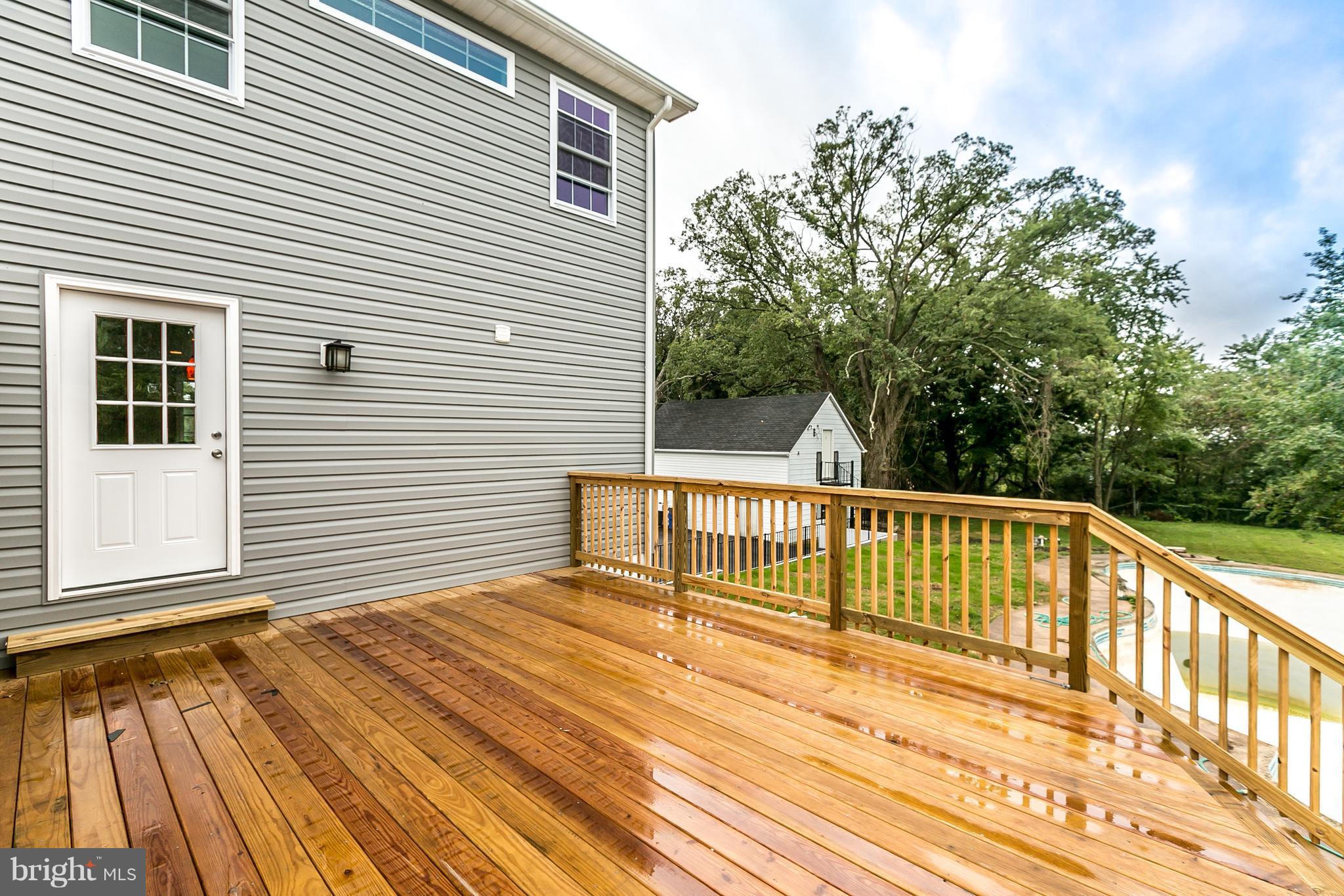 ROSEDALE - Residential