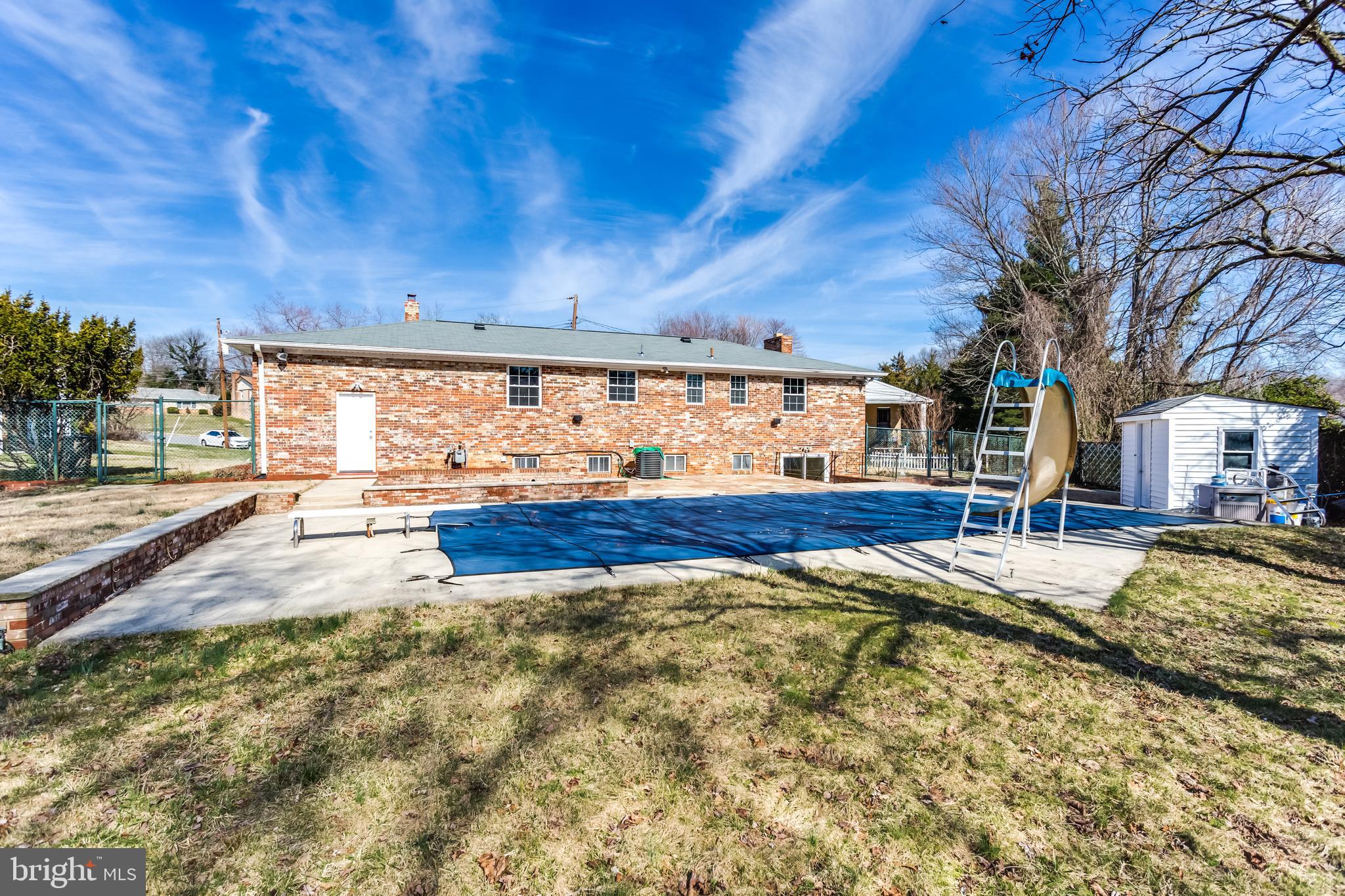 MANSFIELD MANOR - Residential