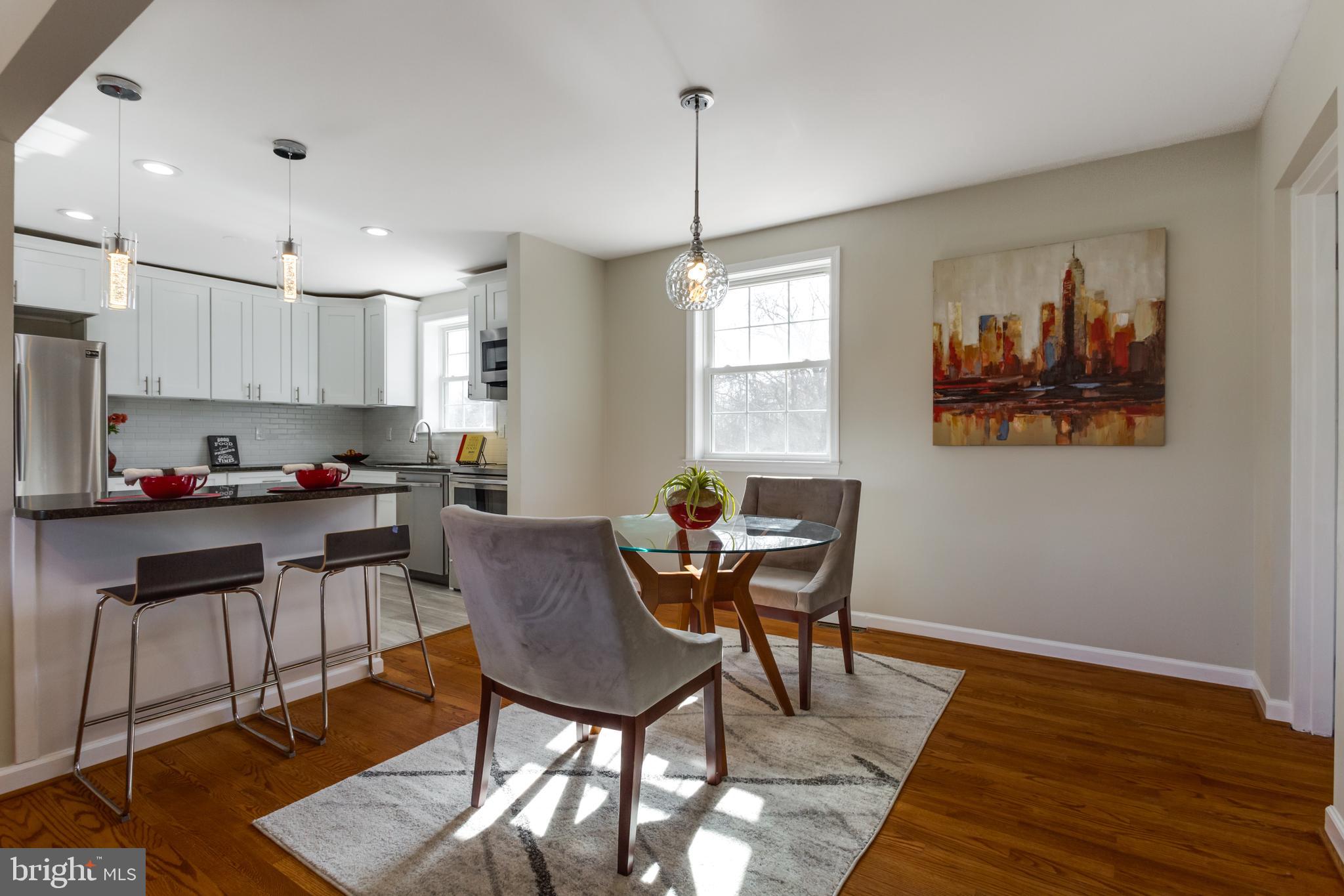 MANSFIELD MANOR - Residential