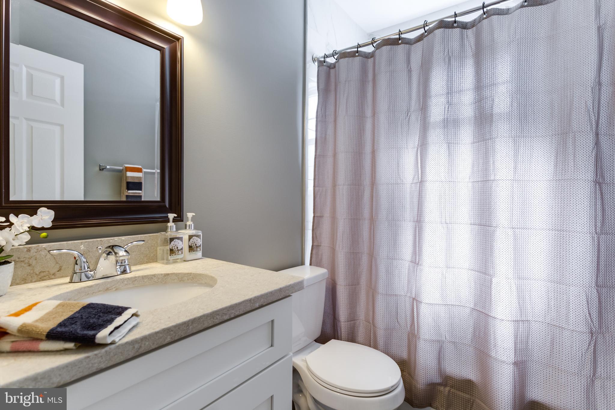 MANSFIELD MANOR - Residential