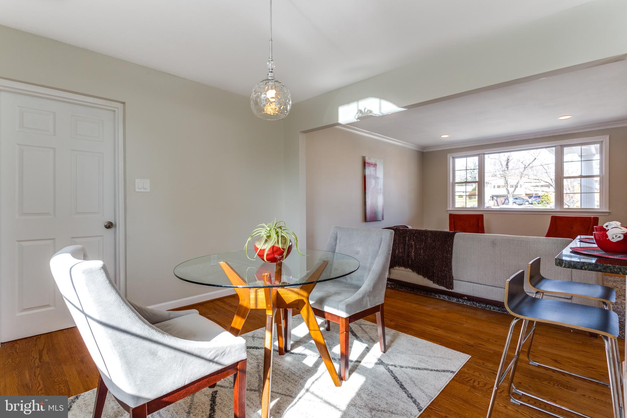 MANSFIELD MANOR - Residential